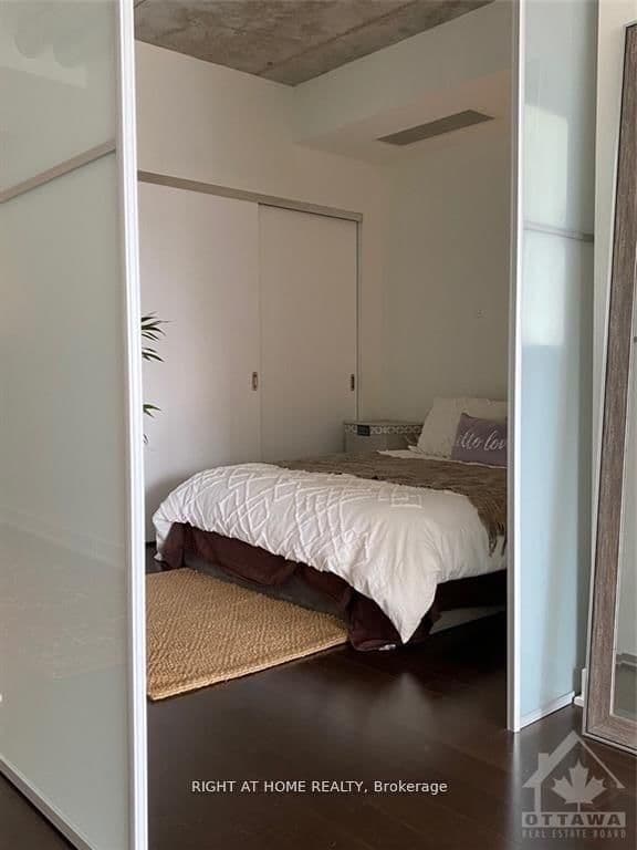 354 Gladstone Avenue, Unit 325 thumbnail 15
