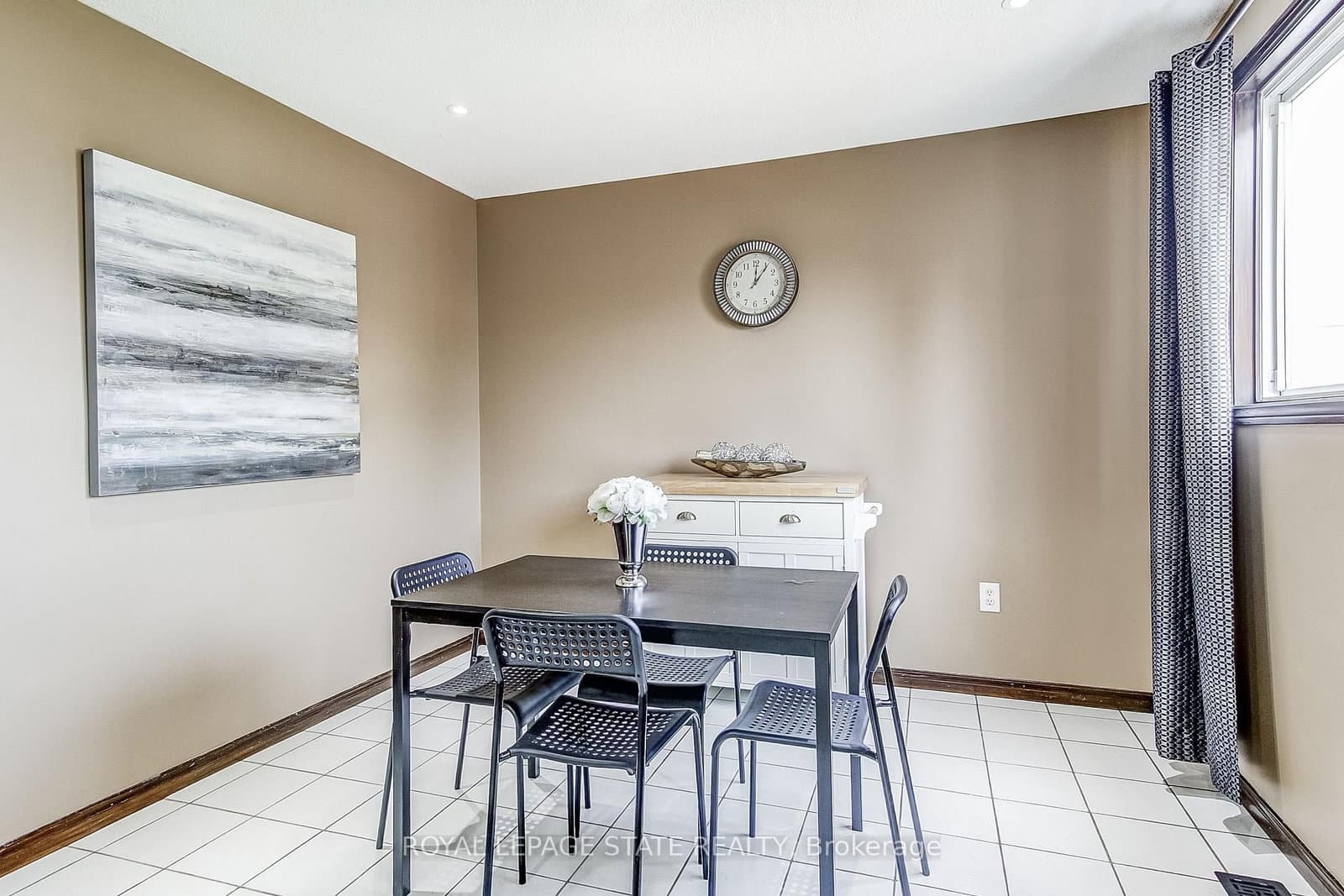 357 Acadia Drive thumbnail 12