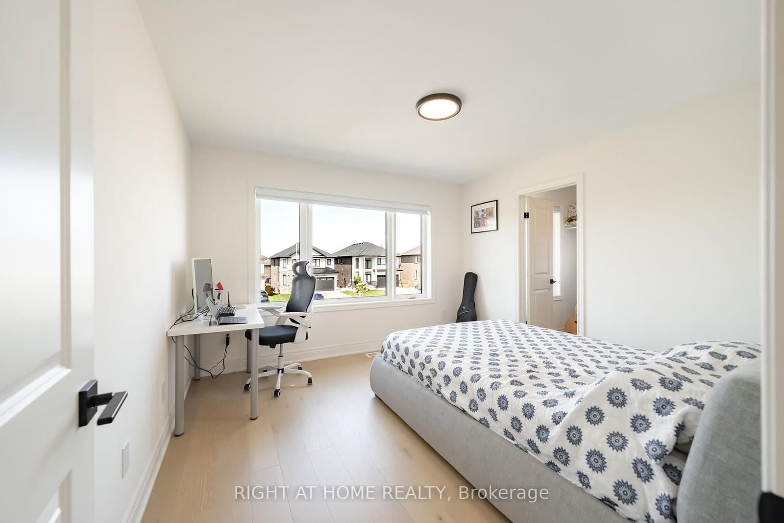 34 Hampshire Place thumbnail 37