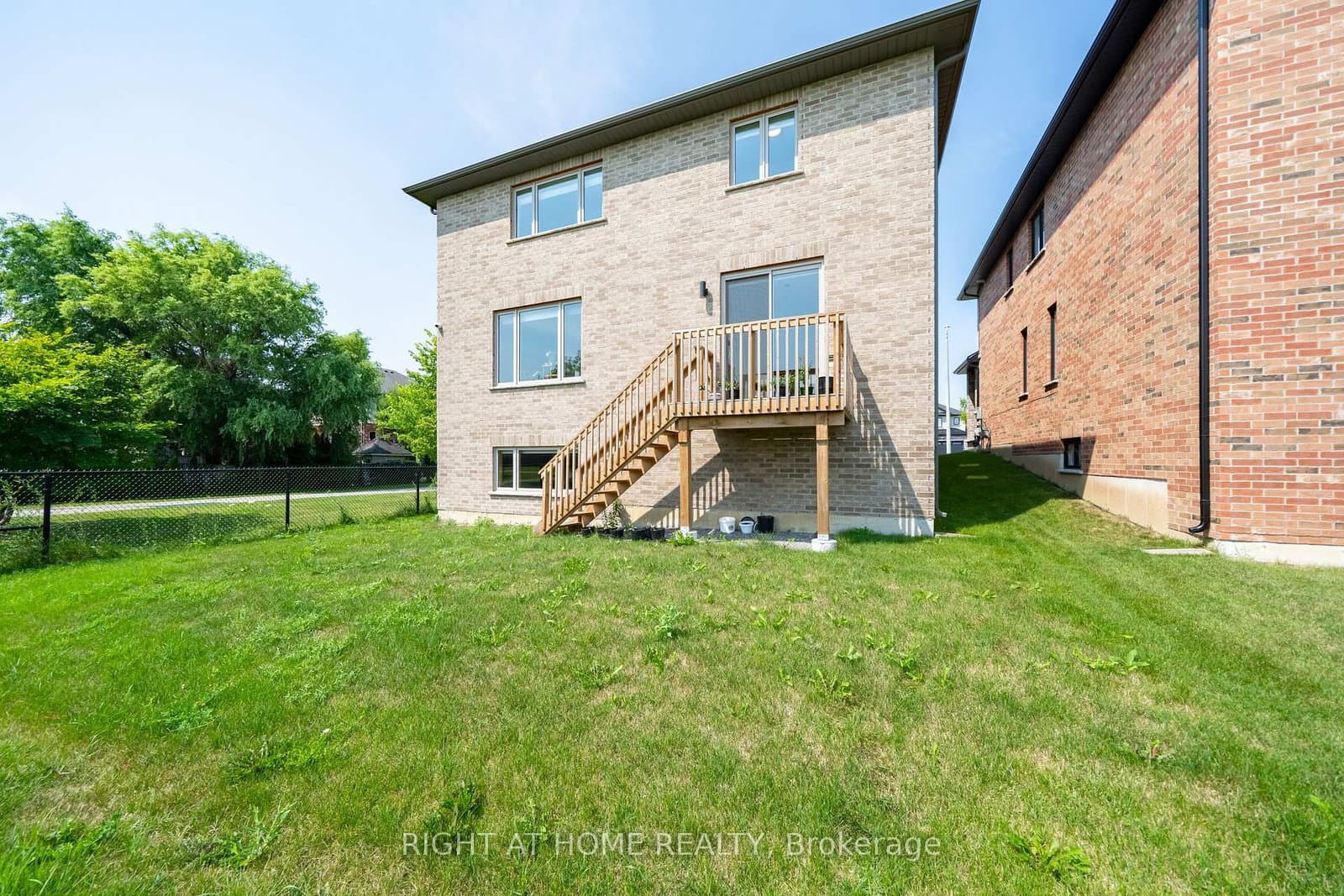 34 Hampshire Place thumbnail 45