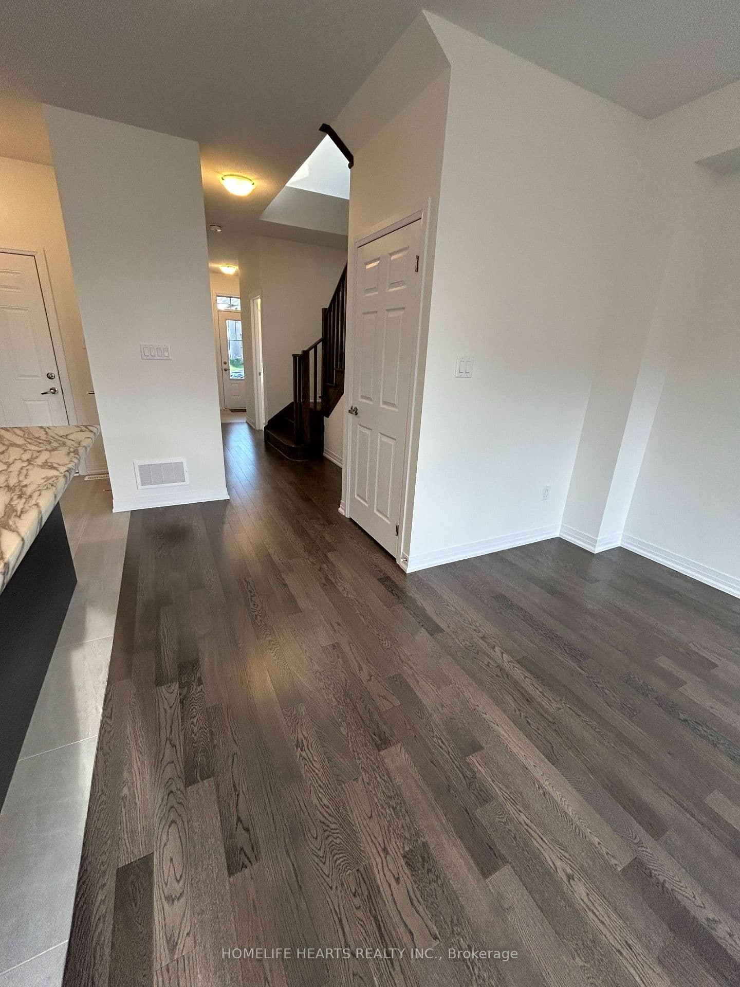 89 Brighton Lane thumbnail 22