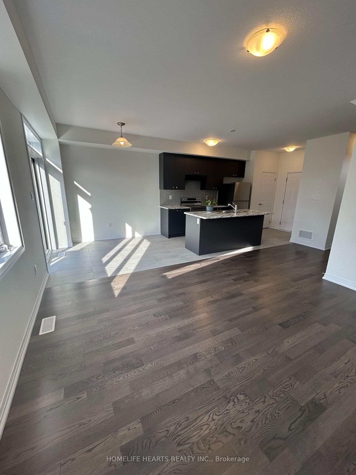 89 Brighton Lane thumbnail 25