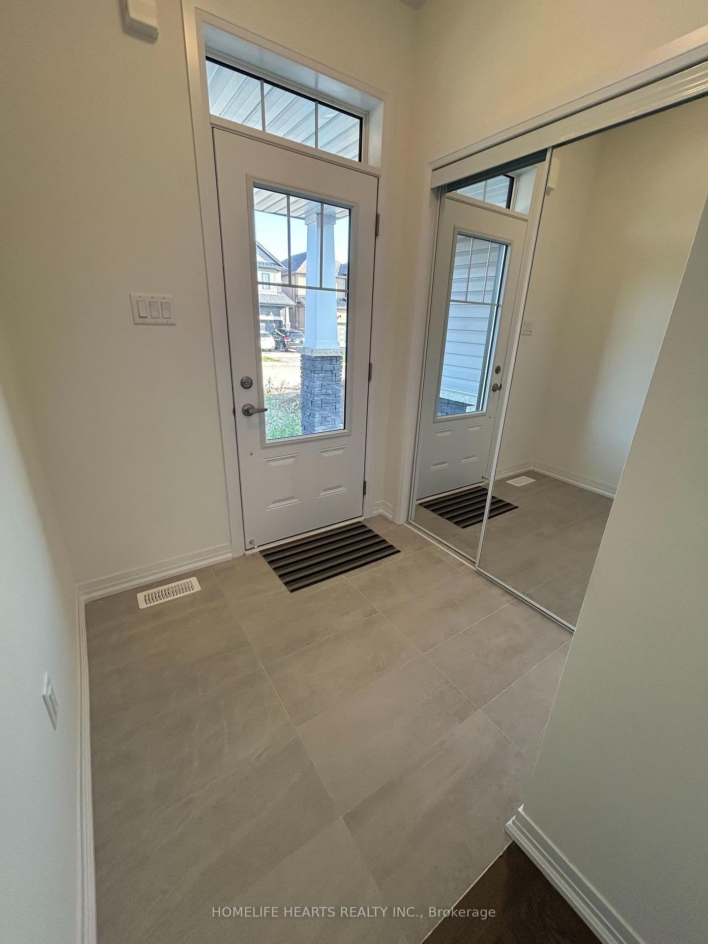 89 Brighton Lane thumbnail 3