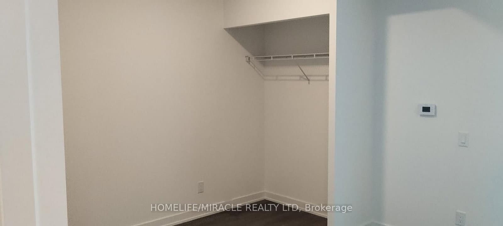 33 Erie Avenue, Unit 1303 thumbnail 14