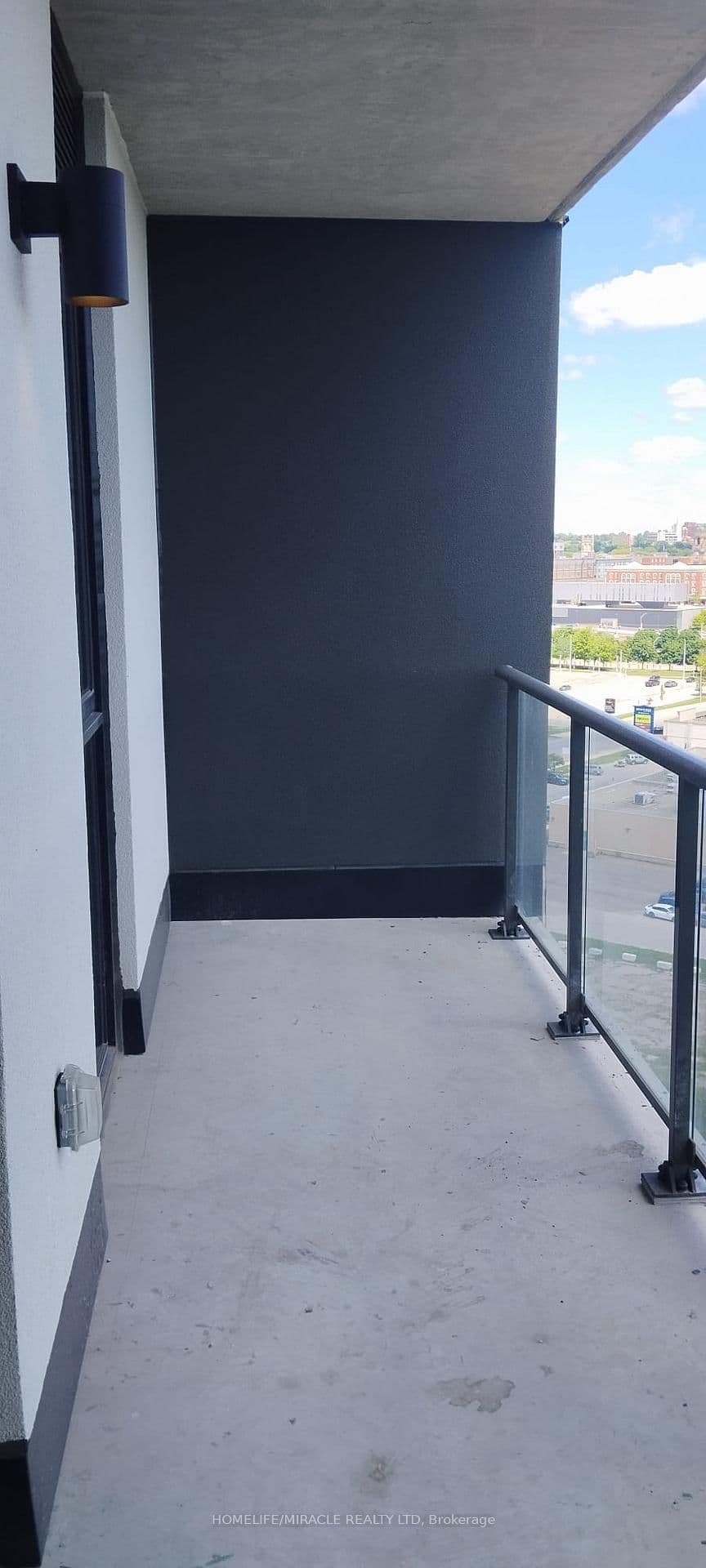 33 Erie Avenue, Unit 1303 thumbnail 2