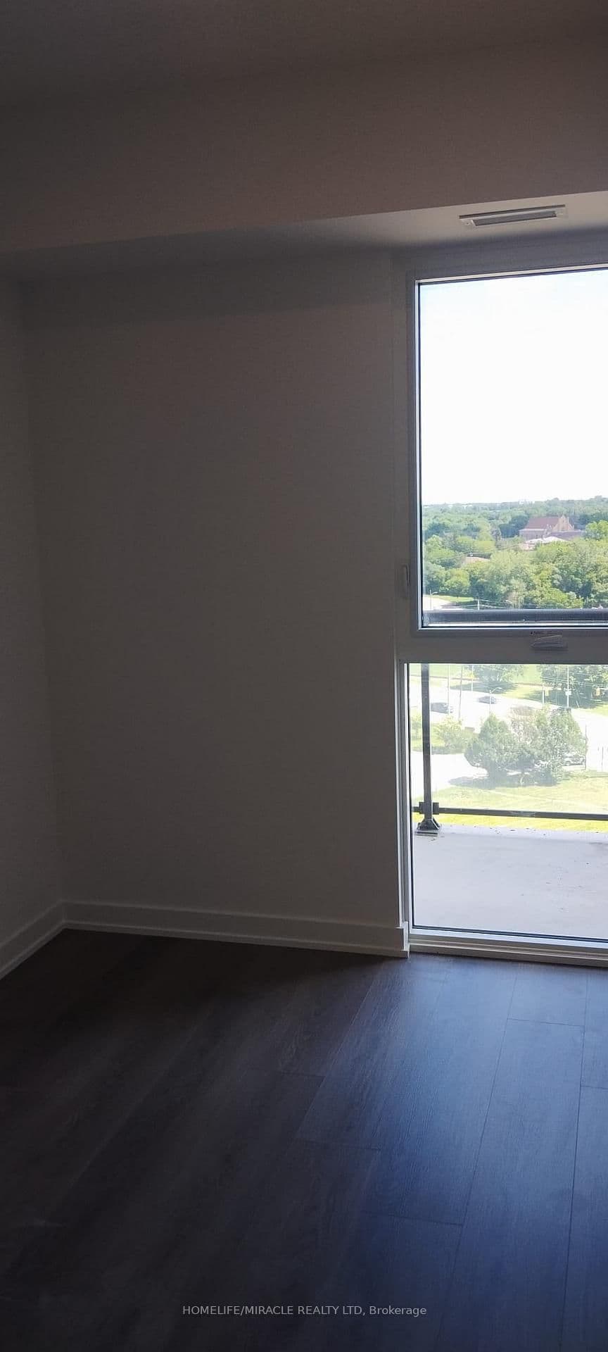 33 Erie Avenue, Unit 1303 thumbnail 7