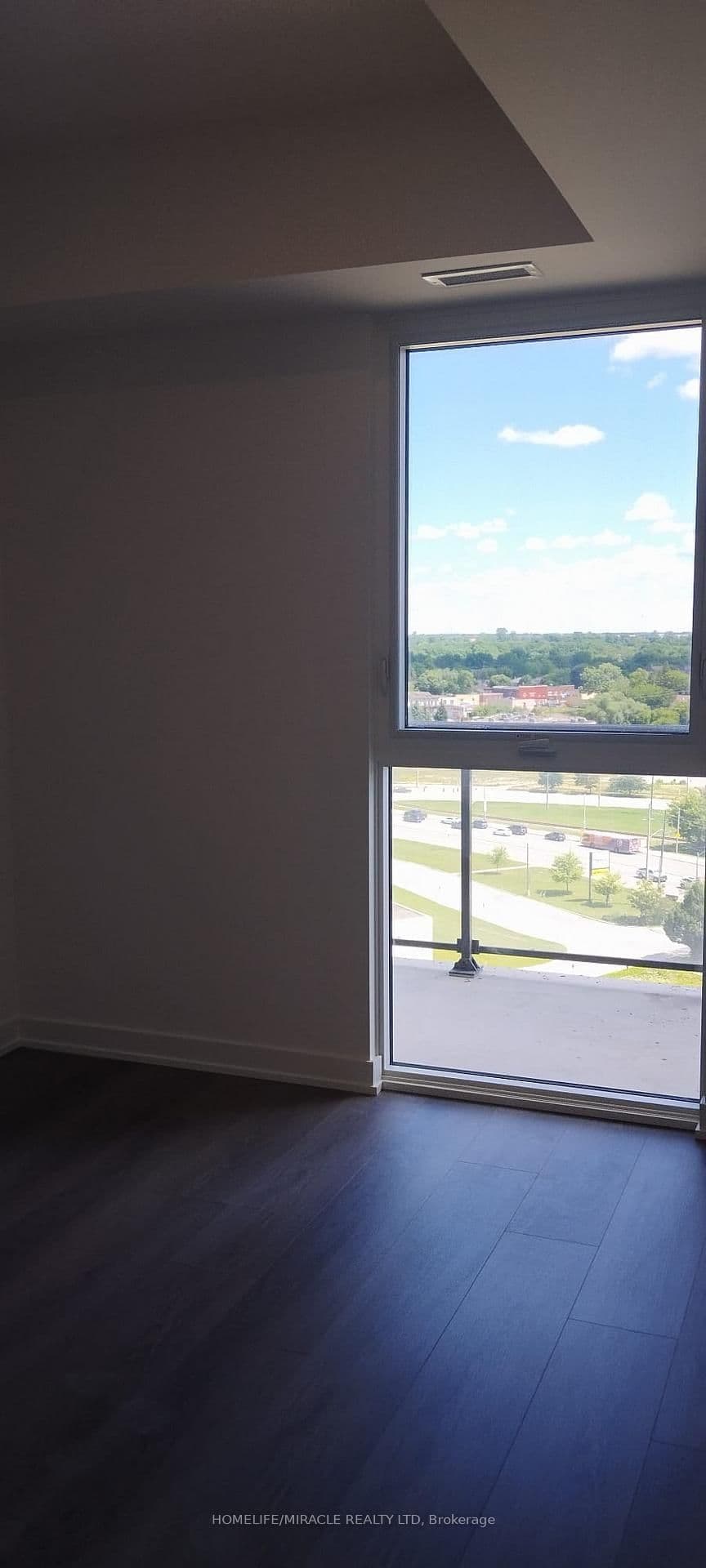 33 Erie Avenue, Unit 1303 thumbnail 8