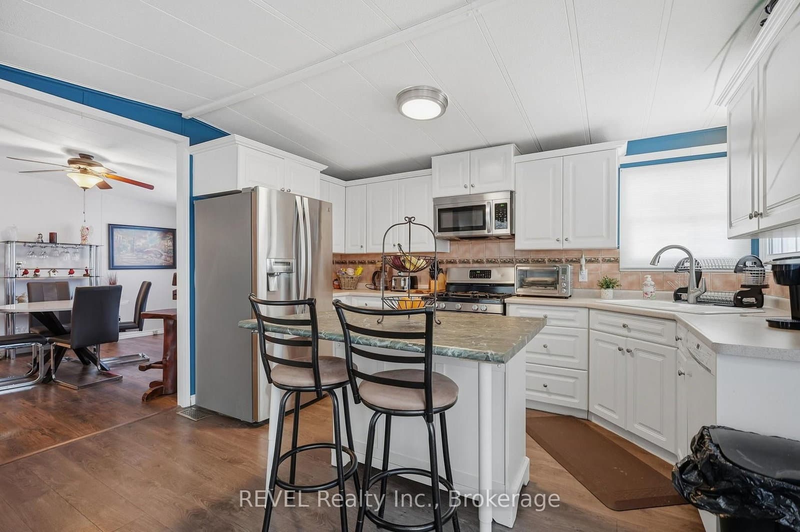 3033 Townline Road, Unit 128 thumbnail 5