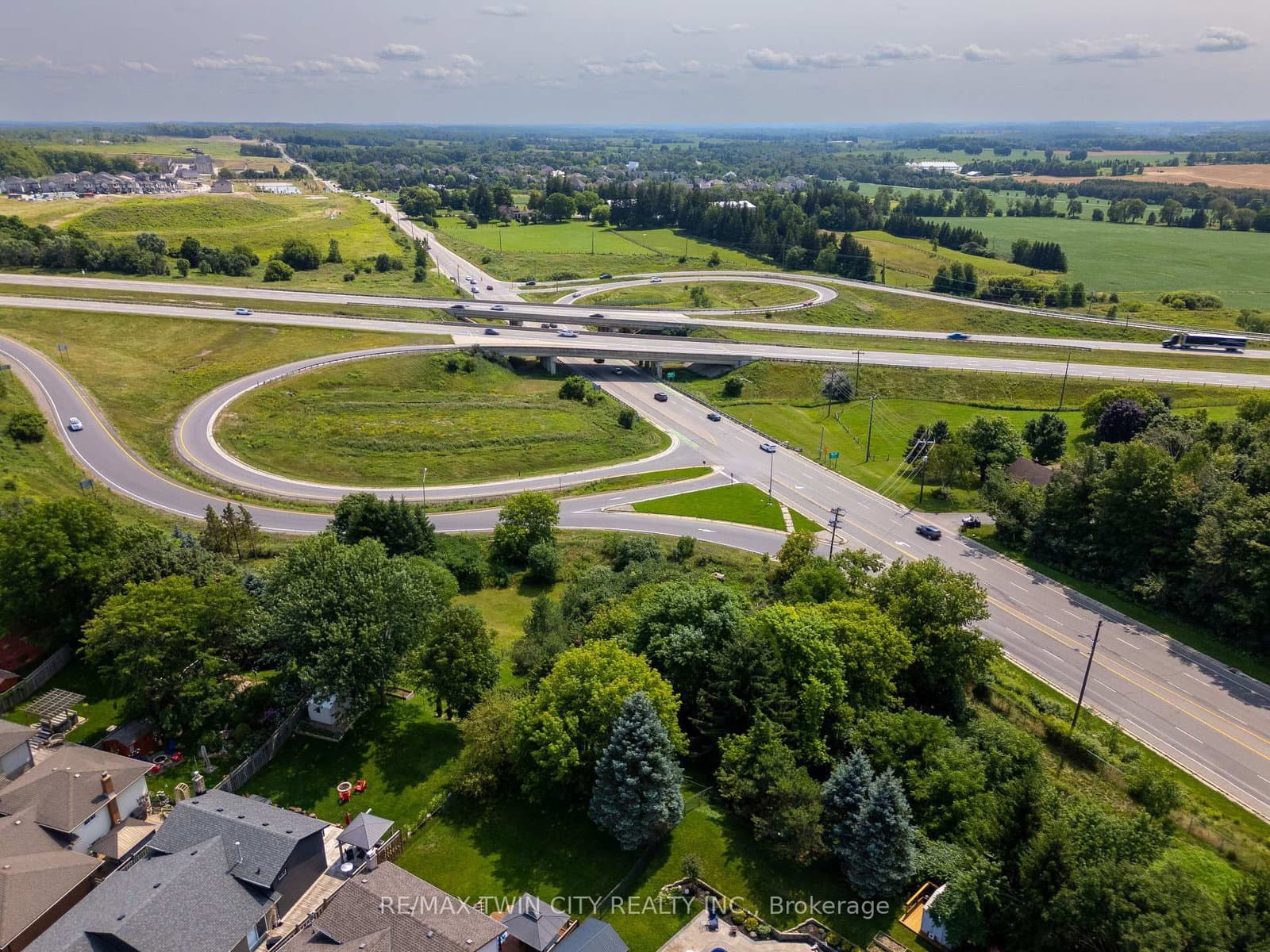 21 Golden Meadow Crescent thumbnail 43