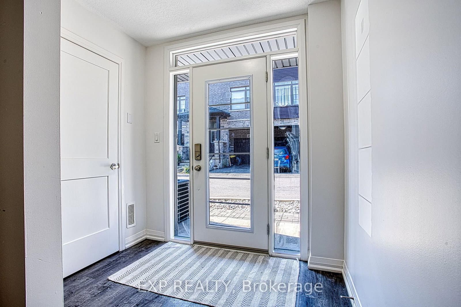 5000 Connor Drive, Unit 25 thumbnail 2