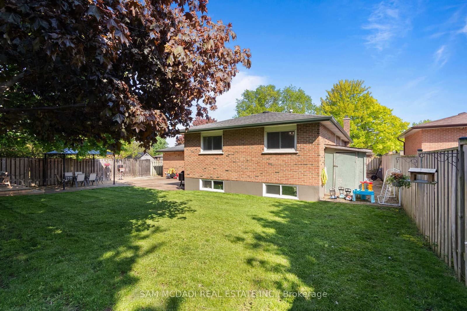 32 Milverton Close thumbnail 35