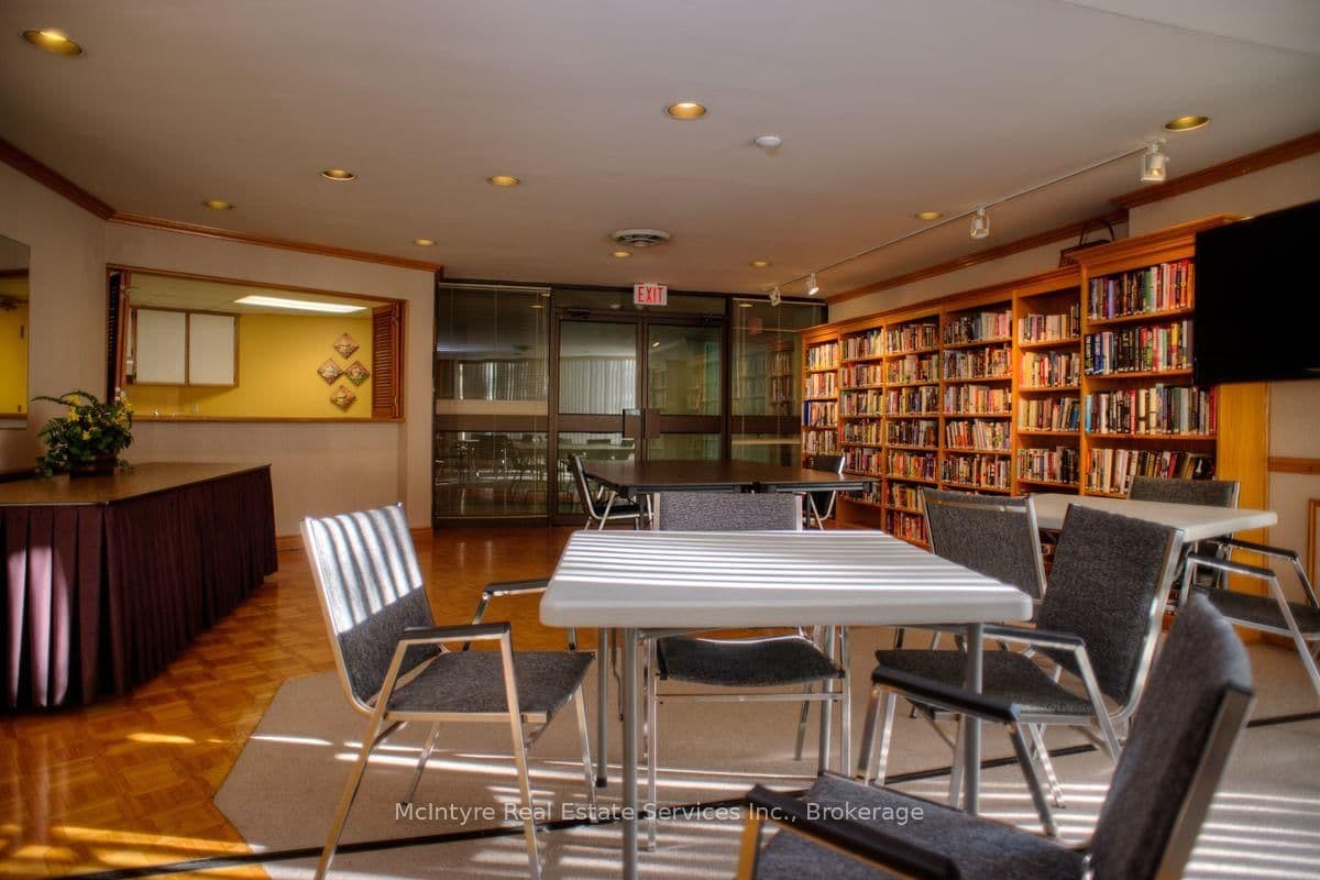 6 Willow Street, Unit 1503 thumbnail 37