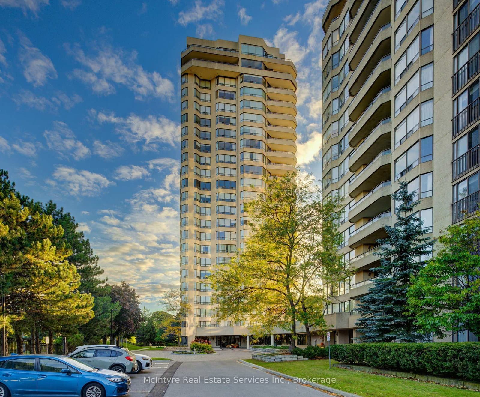 6 Willow Street, Unit 1503 thumbnail 4