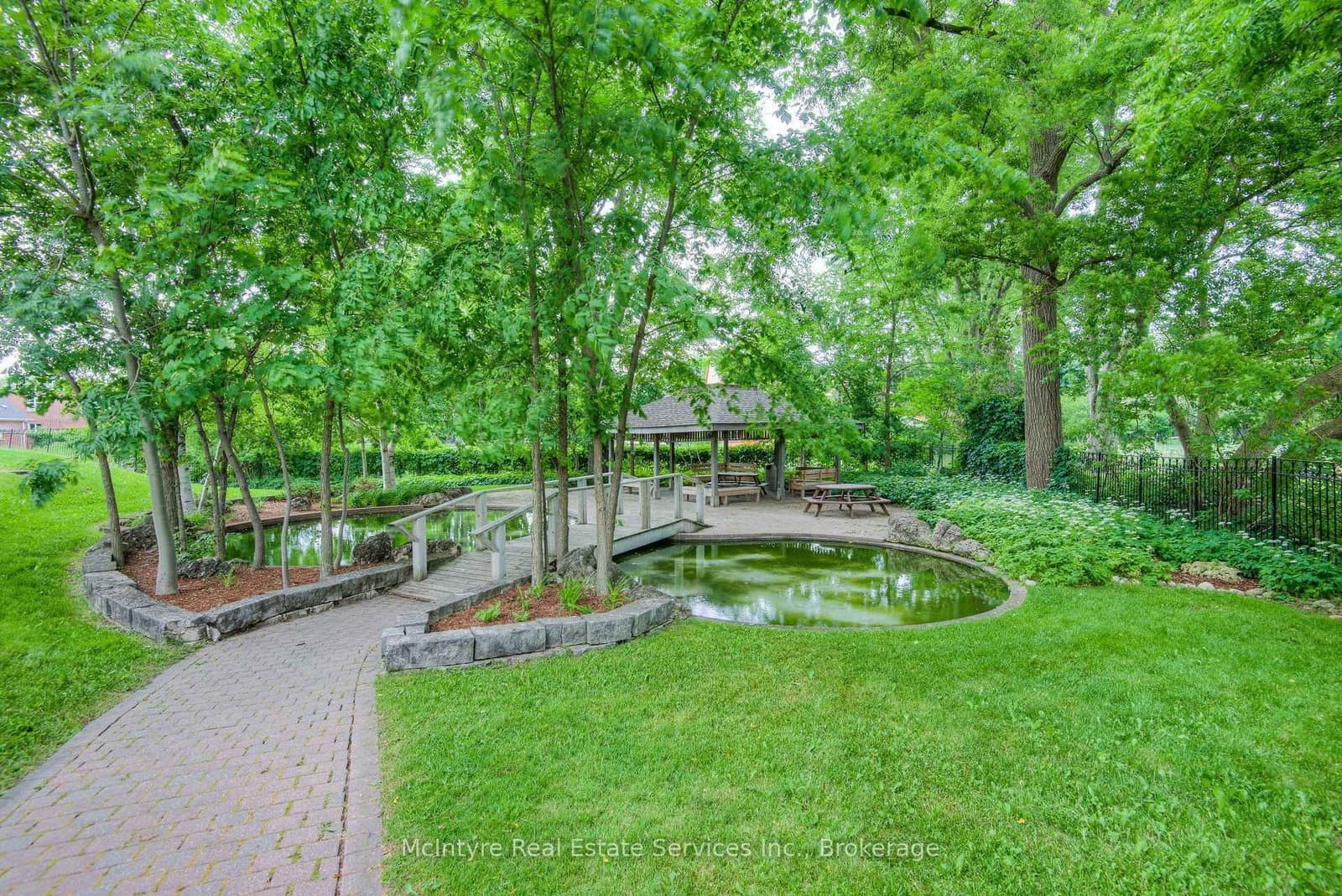 6 Willow Street, Unit 1503 thumbnail 42