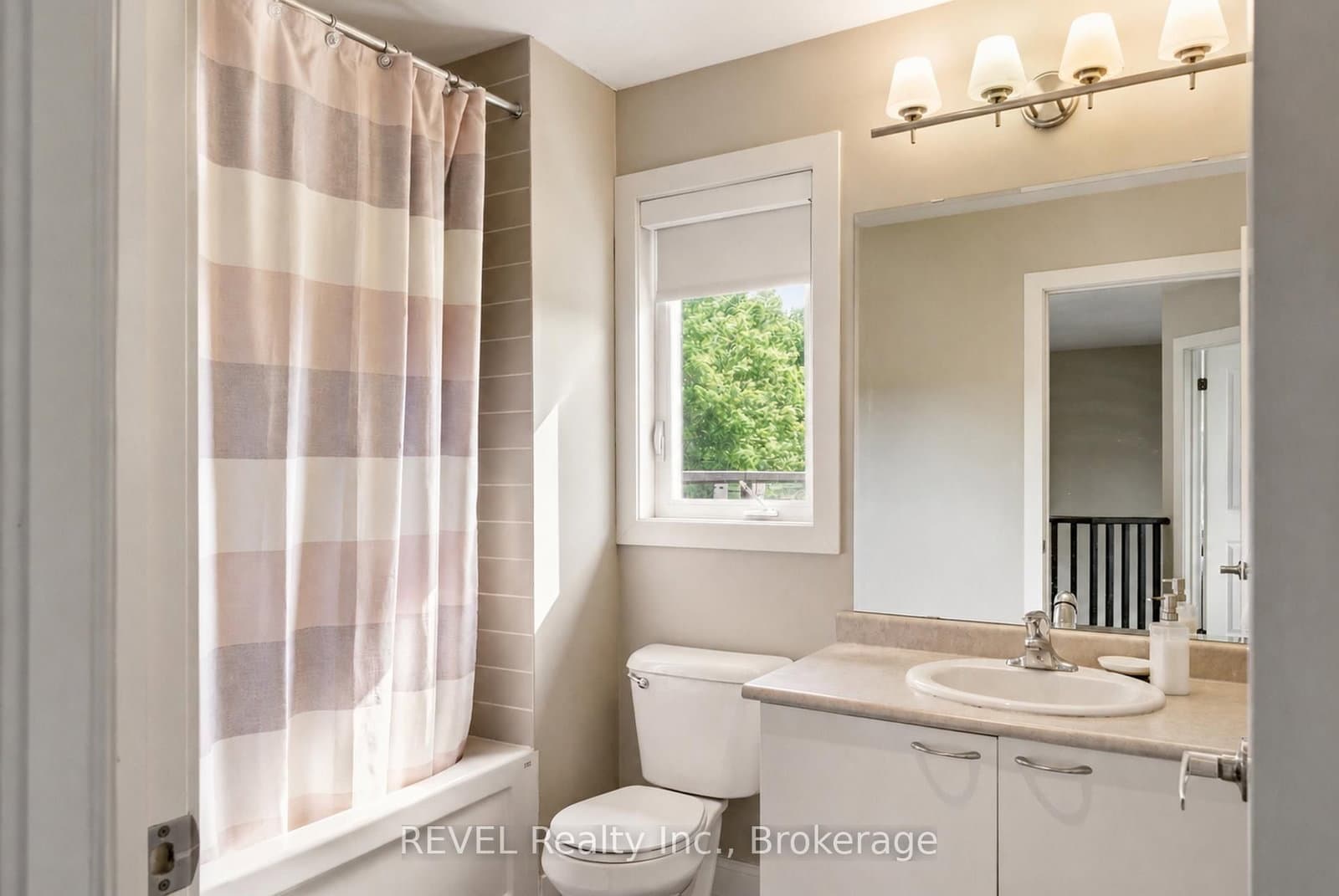 67 Rockmount Crescent thumbnail 25
