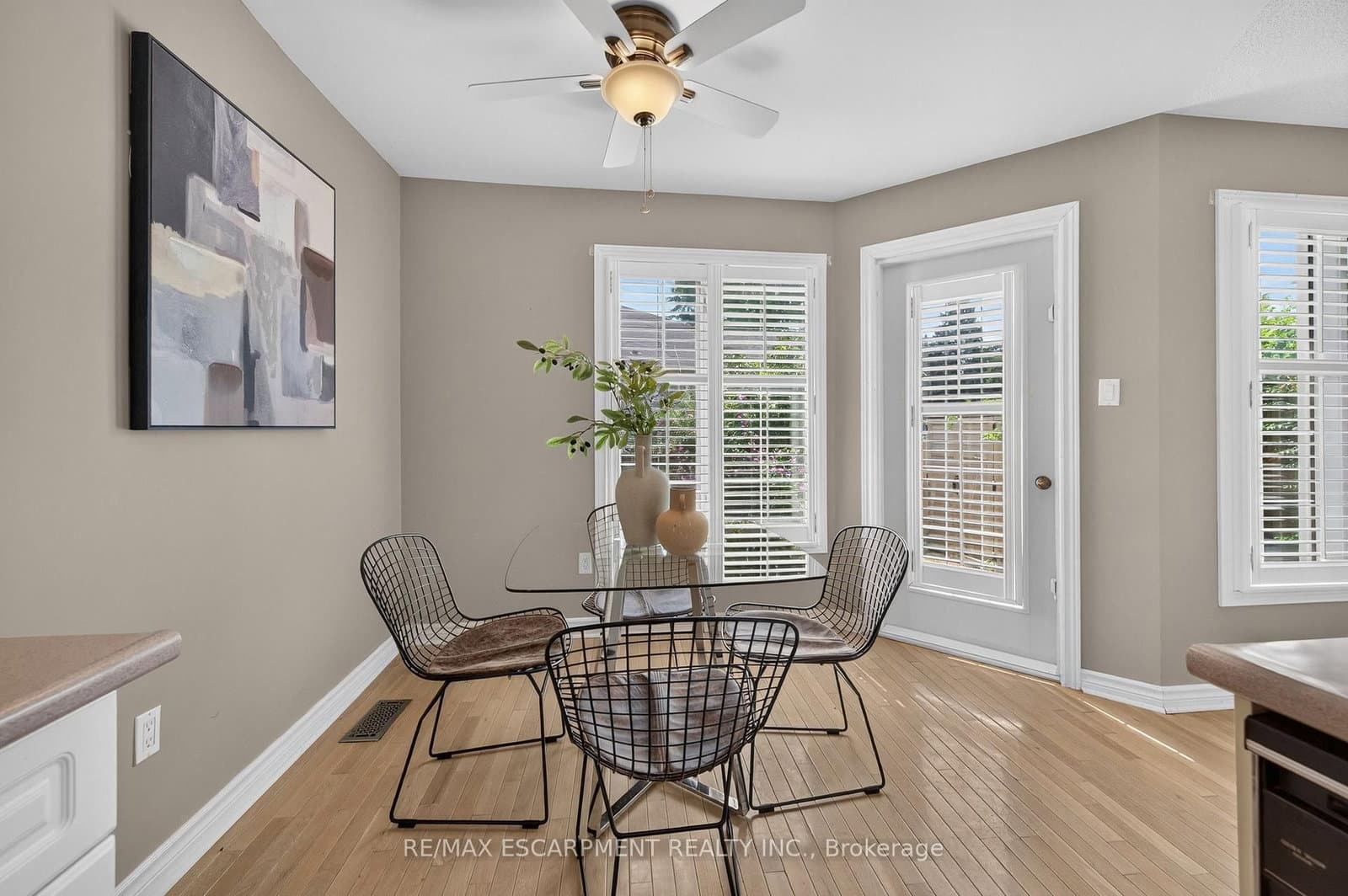 175 Fiddlers Green Road, Unit 9 thumbnail 11