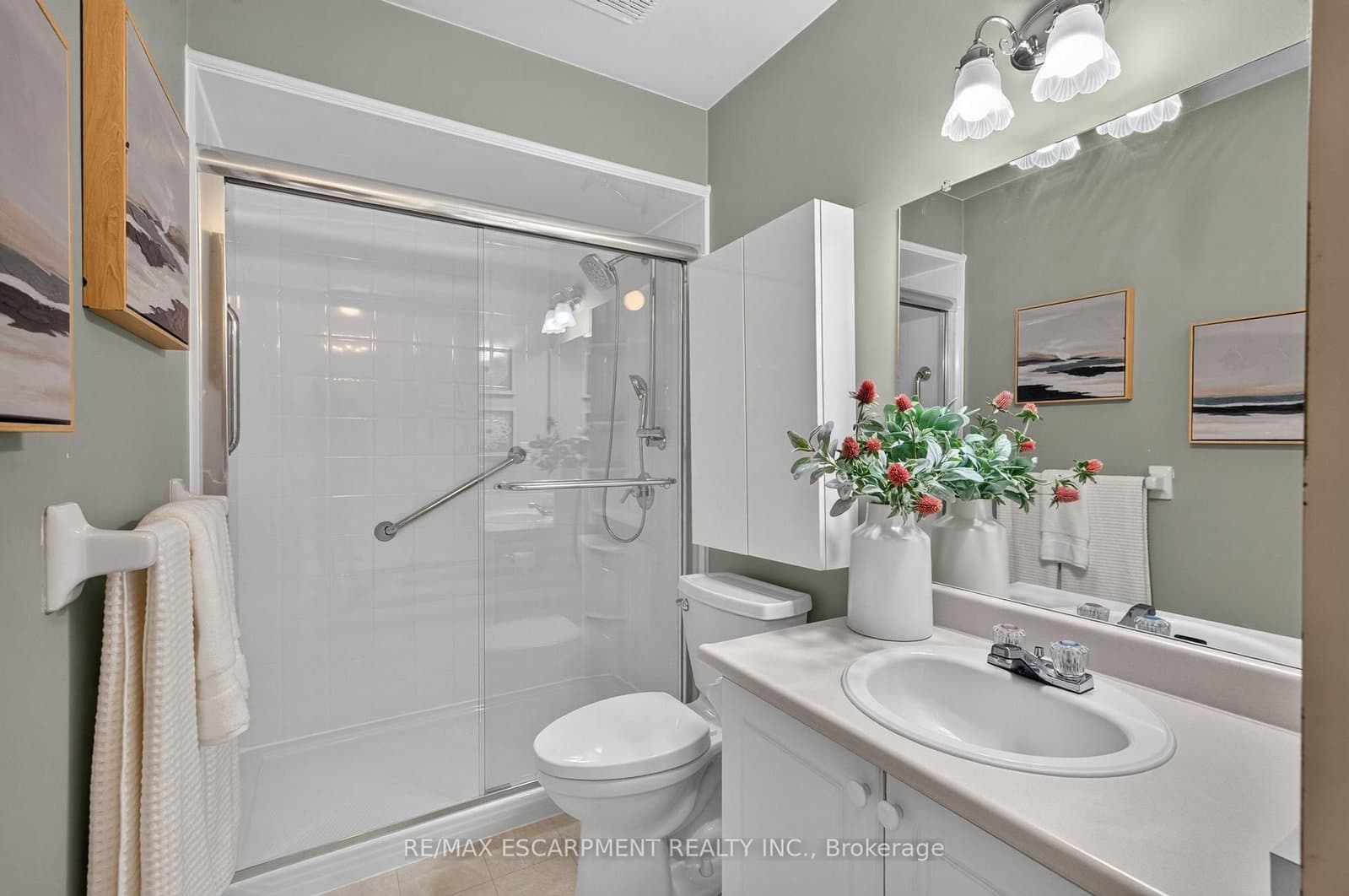 175 Fiddlers Green Road, Unit 9 thumbnail 20