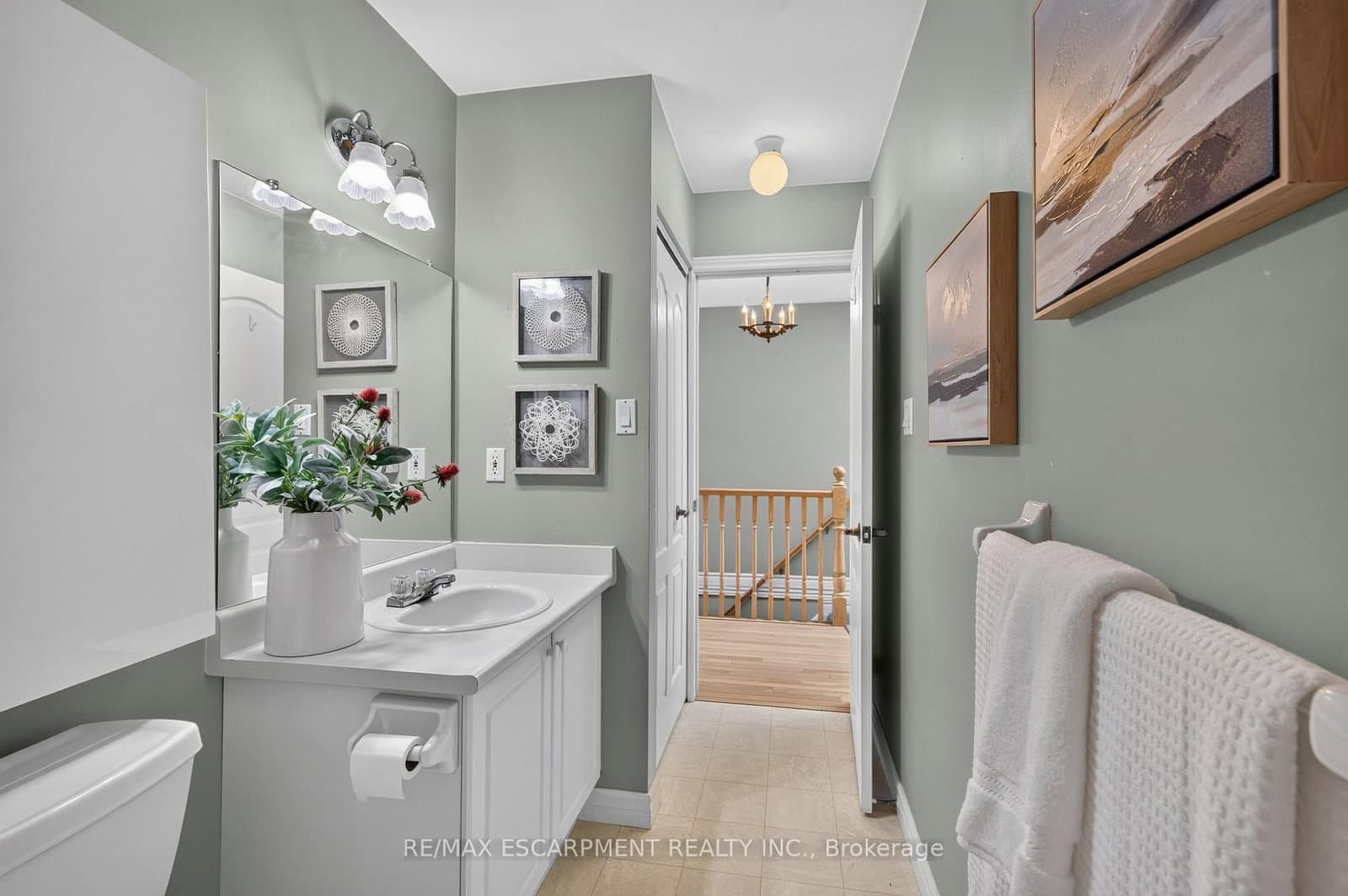 175 Fiddlers Green Road, Unit 9 thumbnail 21