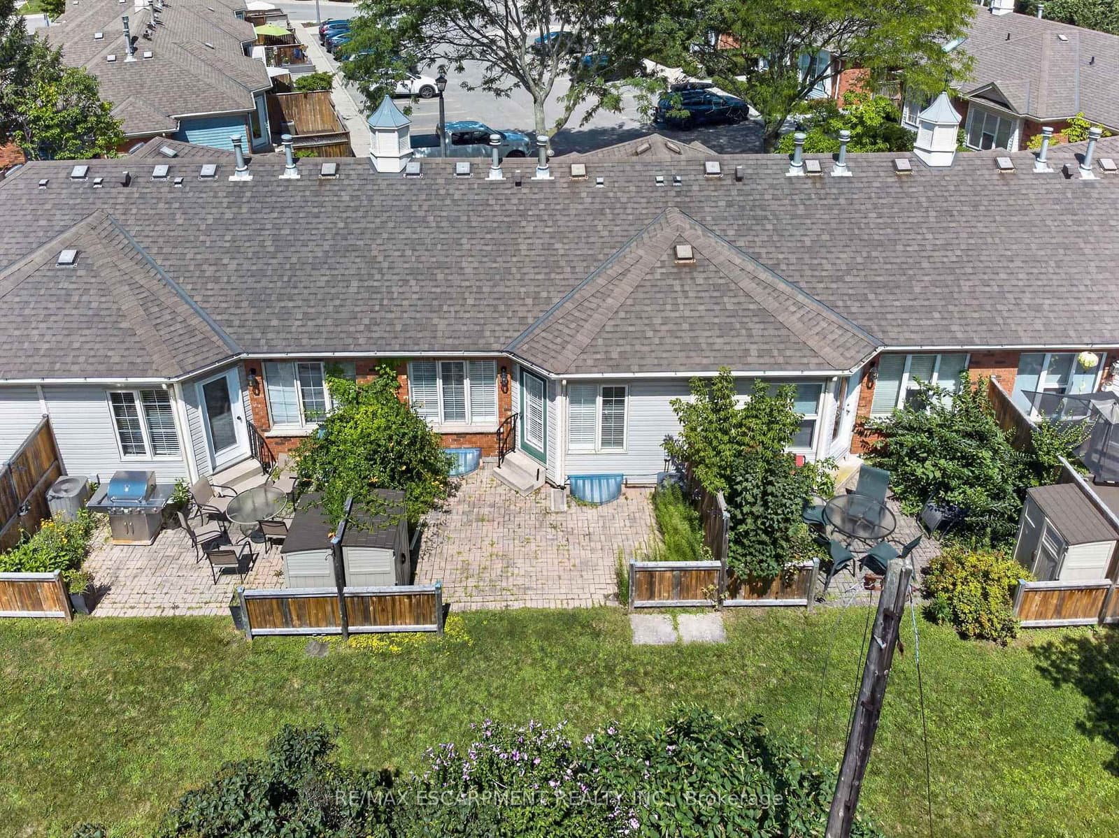 175 Fiddlers Green Road, Unit 9 thumbnail 30