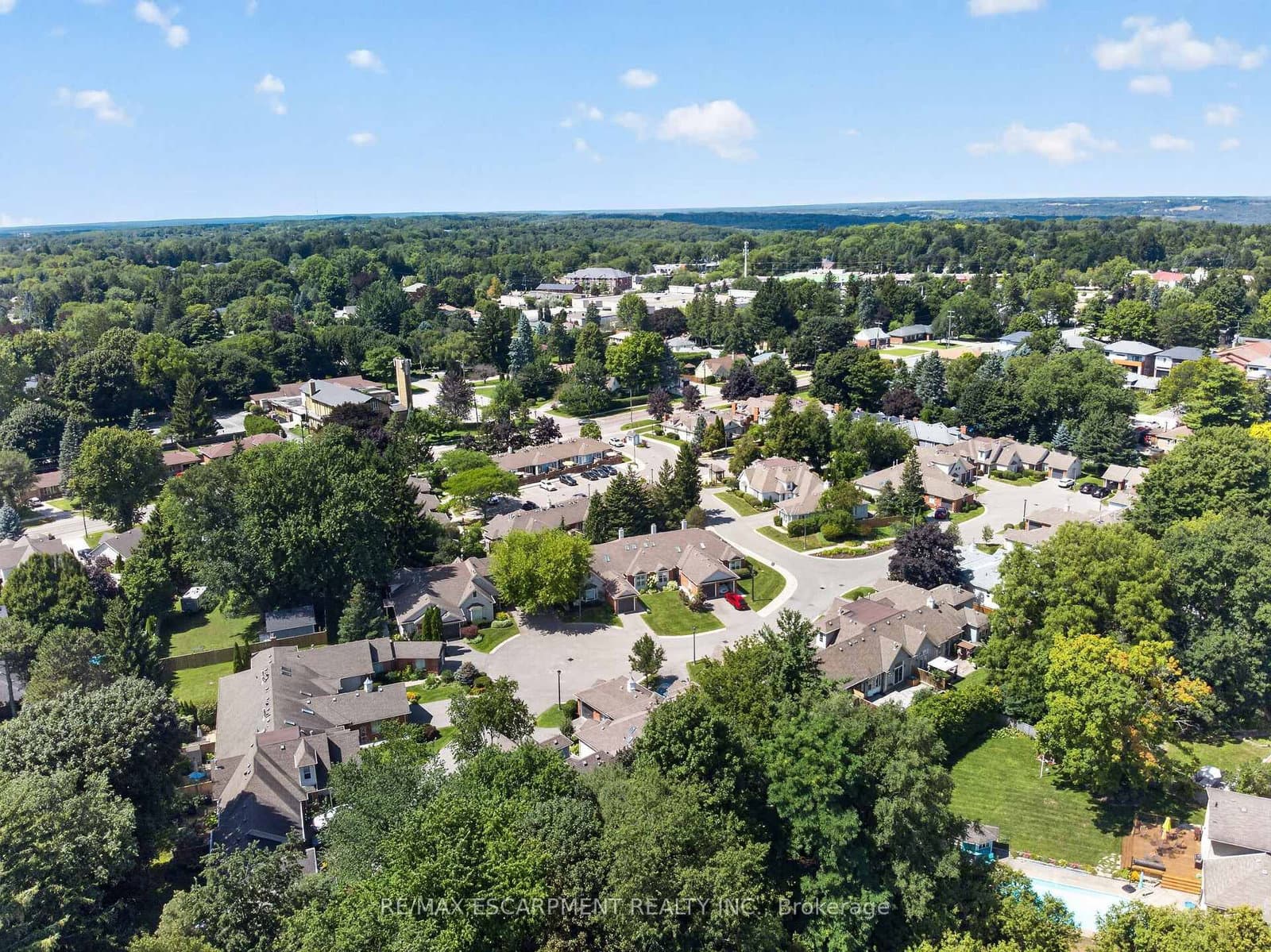 175 Fiddlers Green Road, Unit 9 thumbnail 34