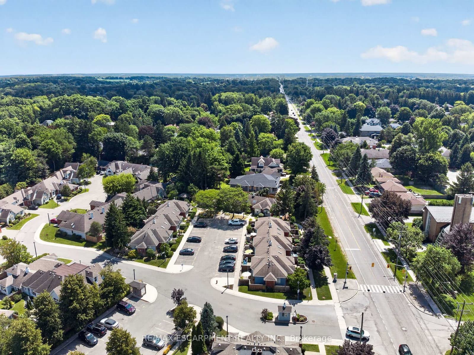 175 Fiddlers Green Road, Unit 9 thumbnail 37