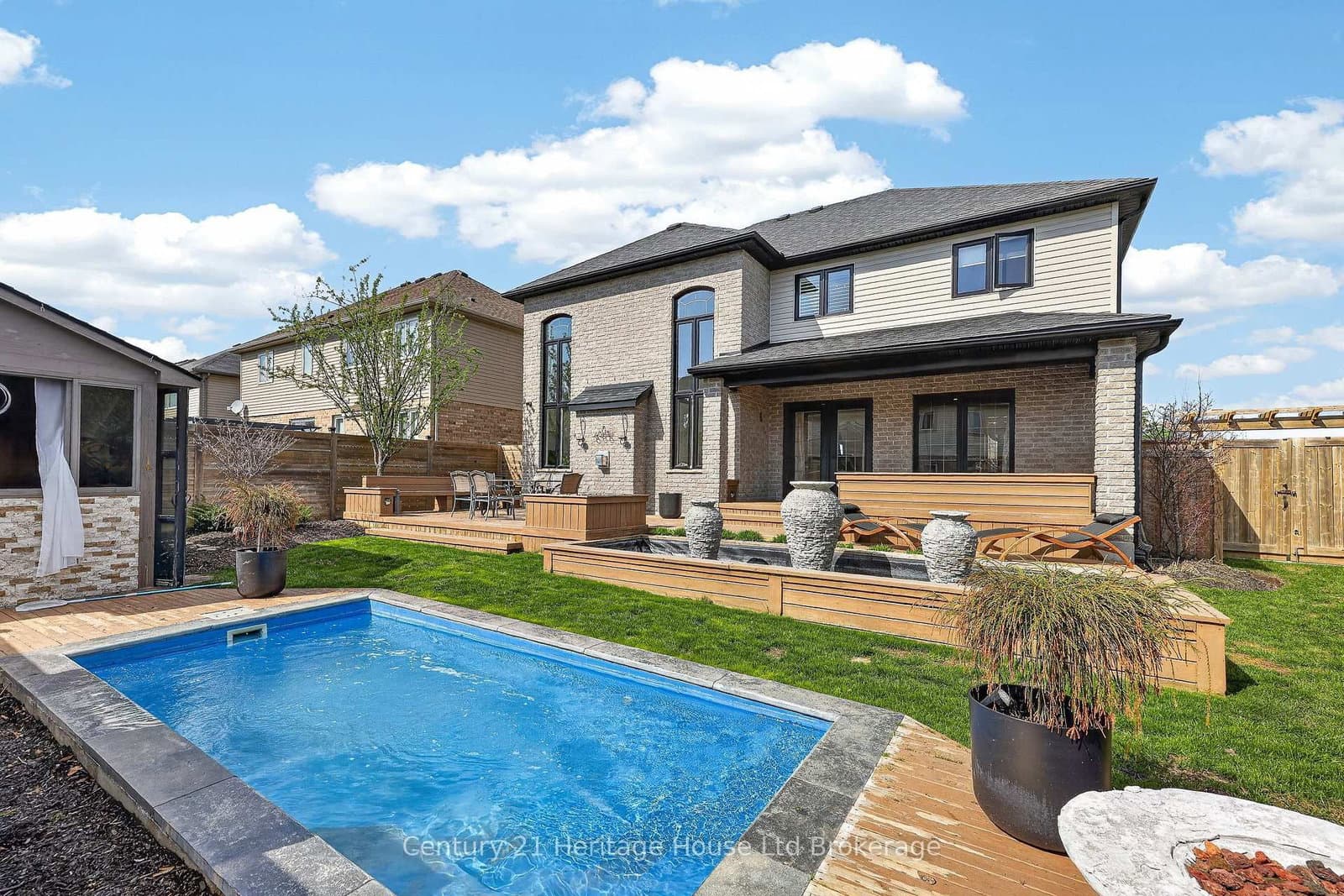 717 Normandy Drive thumbnail 40