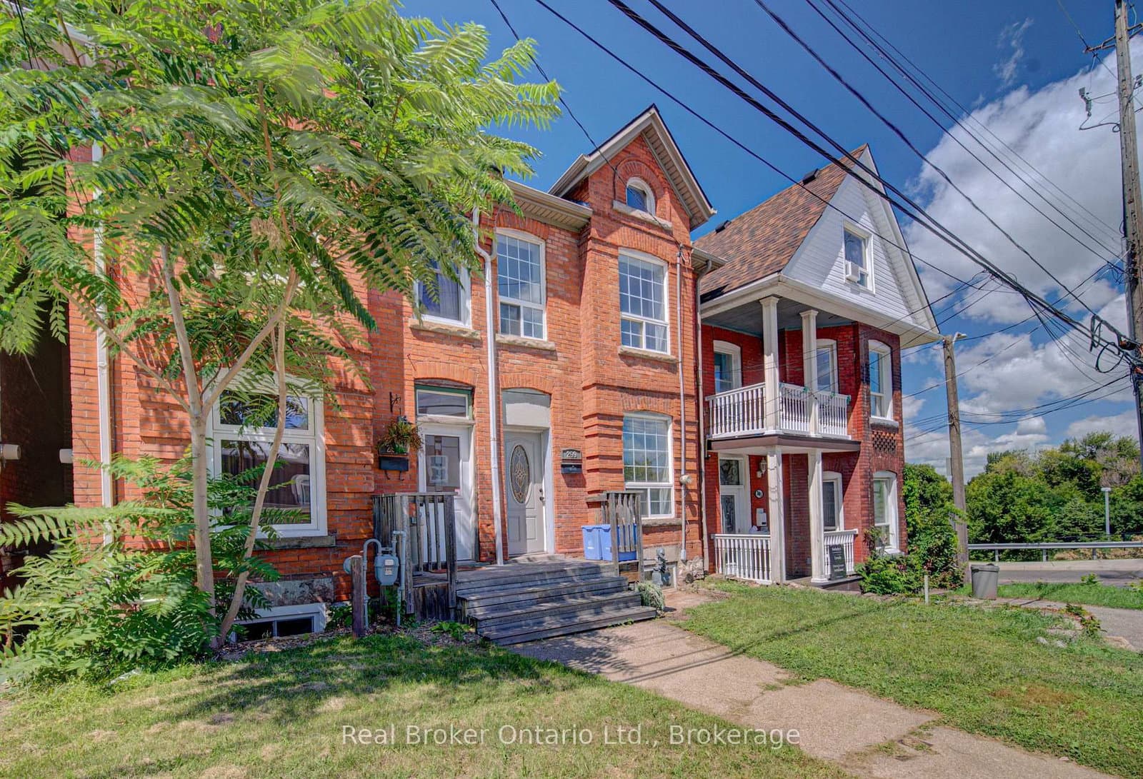 299 Bay Street N thumbnail 2