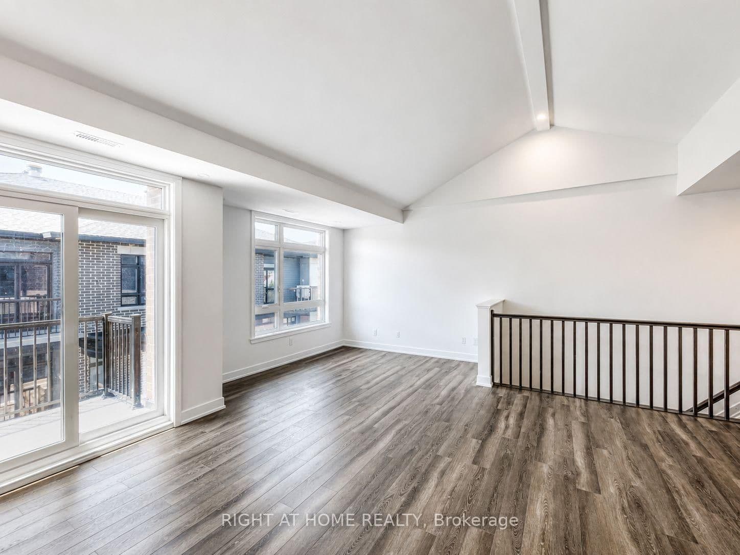 300 TULUM Crescent, Unit L thumbnail 2