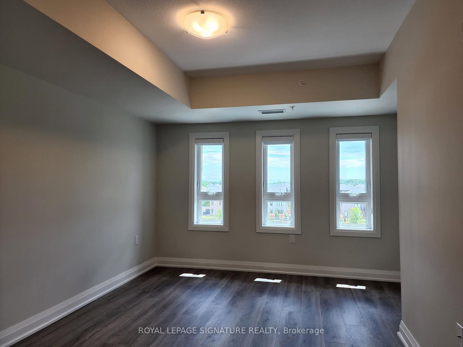 120 Summersides Boulevard, Unit 312 thumbnail 10