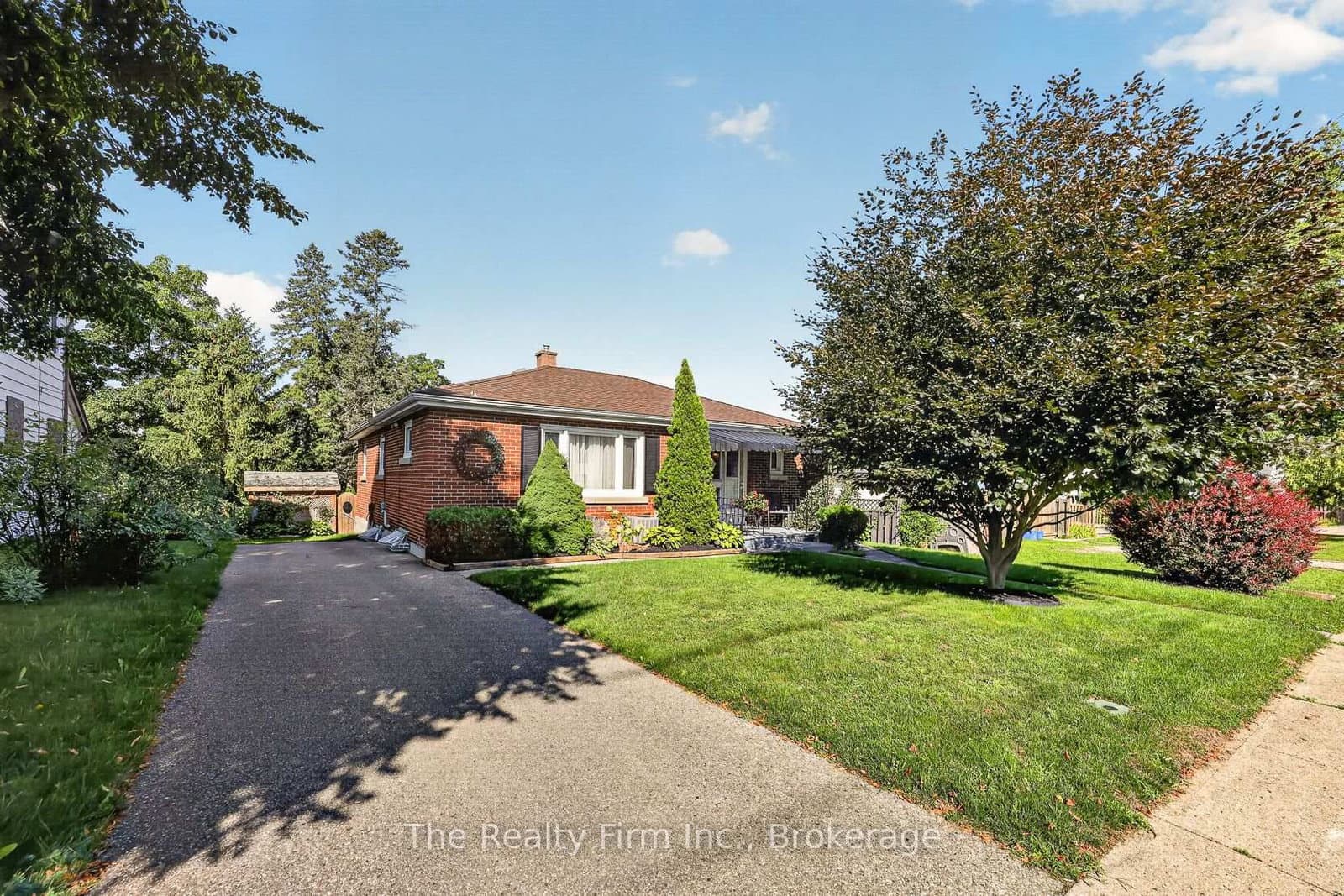 14 East Park Drive thumbnail 3