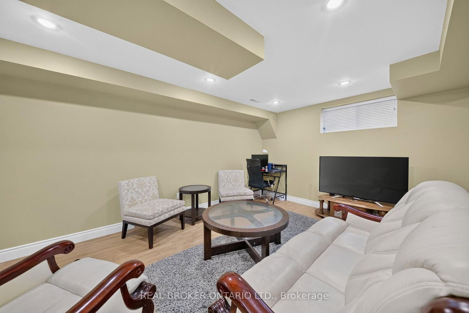 800 Paramount Drive, Unit 77 thumbnail 28