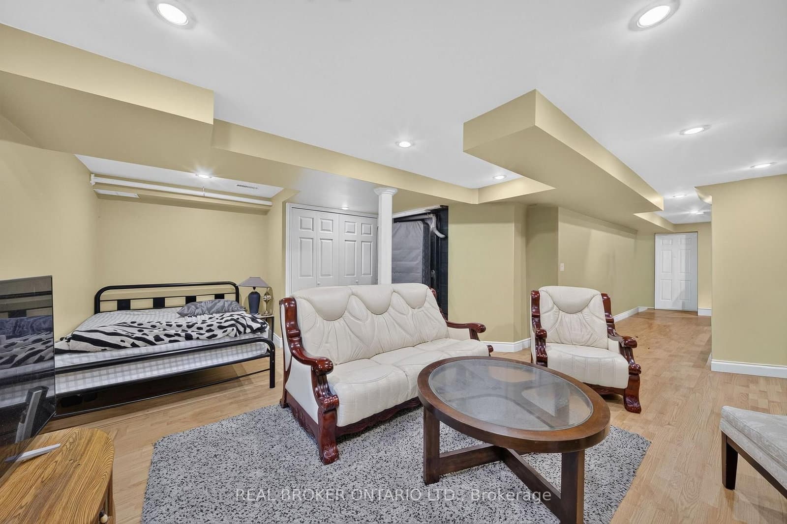 800 Paramount Drive, Unit 77 thumbnail 29