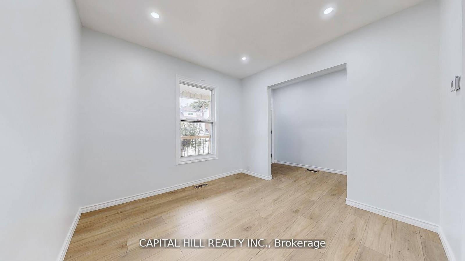 160 Picton Street E thumbnail 7