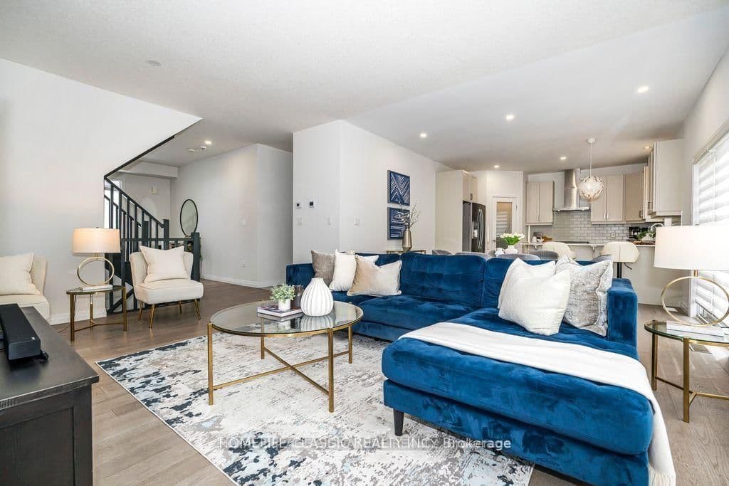 30 Times Square Boulevard, Unit #174 thumbnail 3