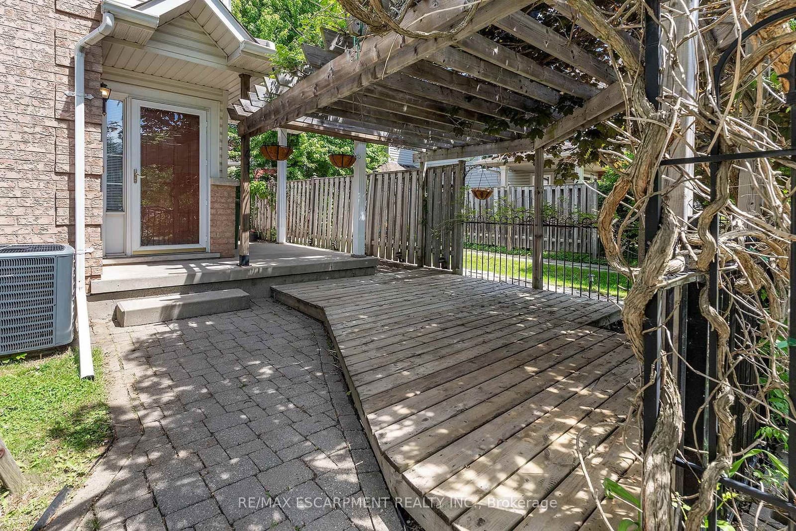 41 Valridge Drive thumbnail 20