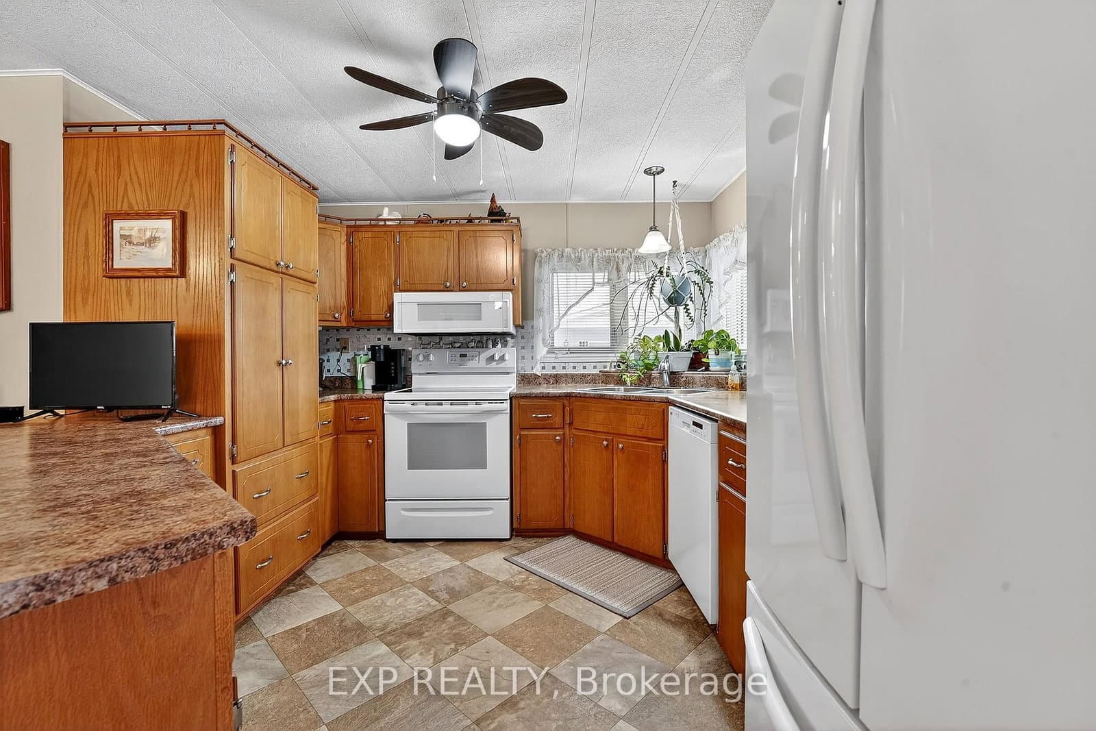 3033 Townline Road, Unit 308 thumbnail 13