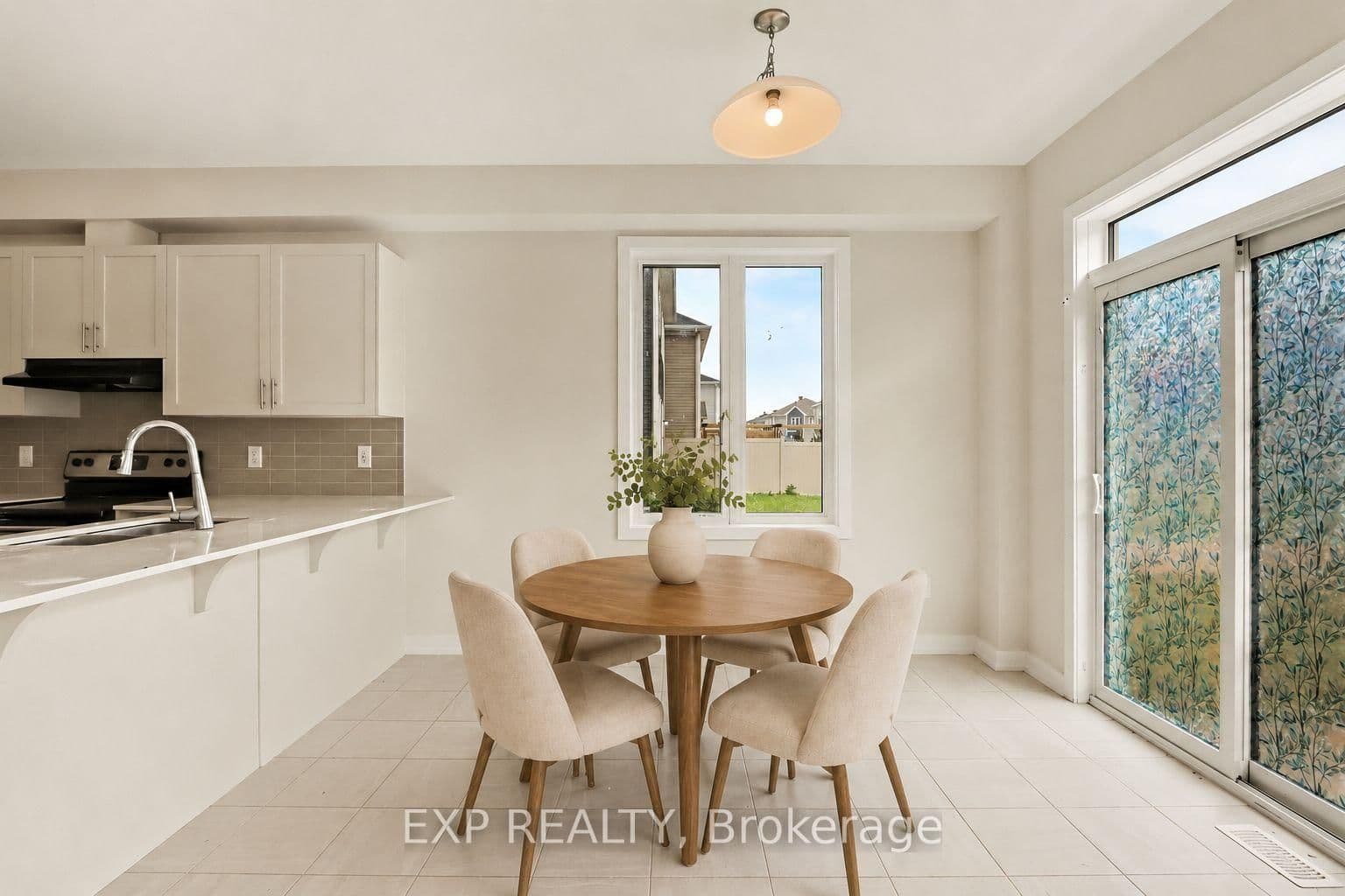 64 Hackamore Crescent thumbnail 11