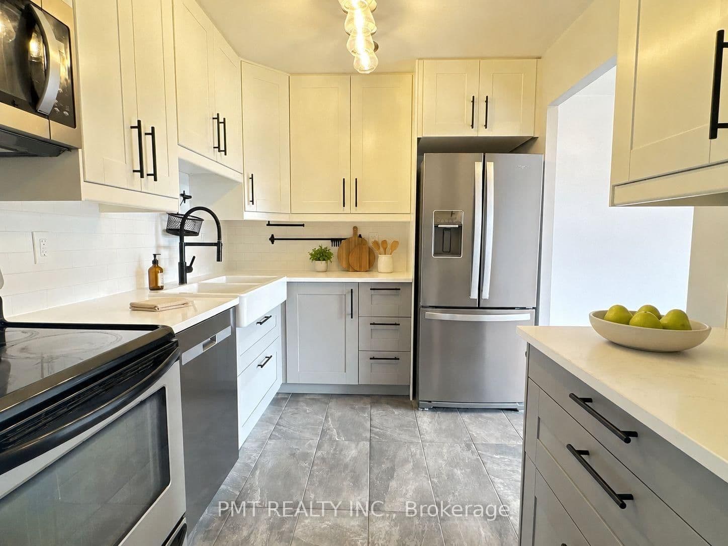 65 Highland Crescent, Unit 303 thumbnail 4