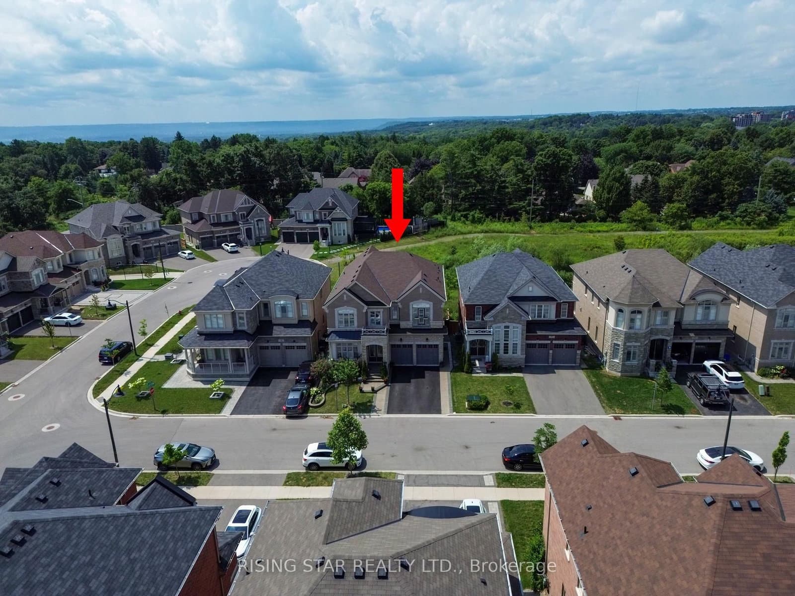 60 Golden Hawk Drive thumbnail 3