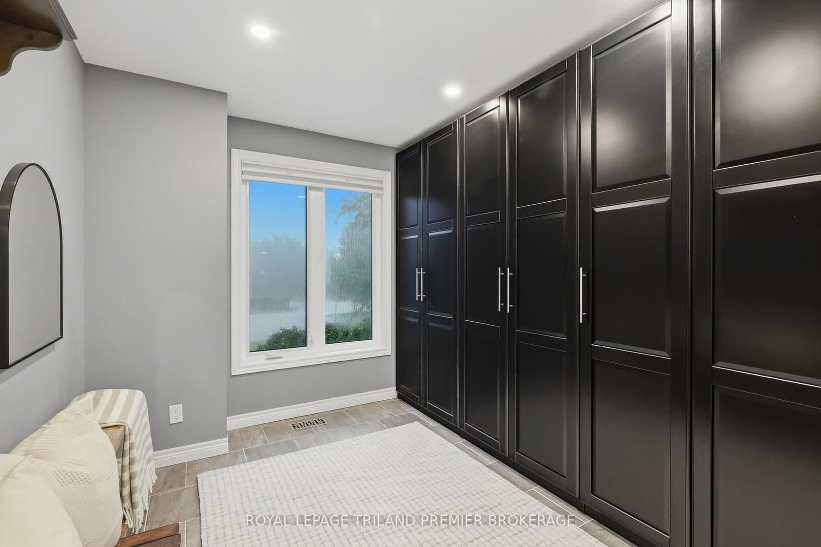 39 Hutchinson Place thumbnail 23