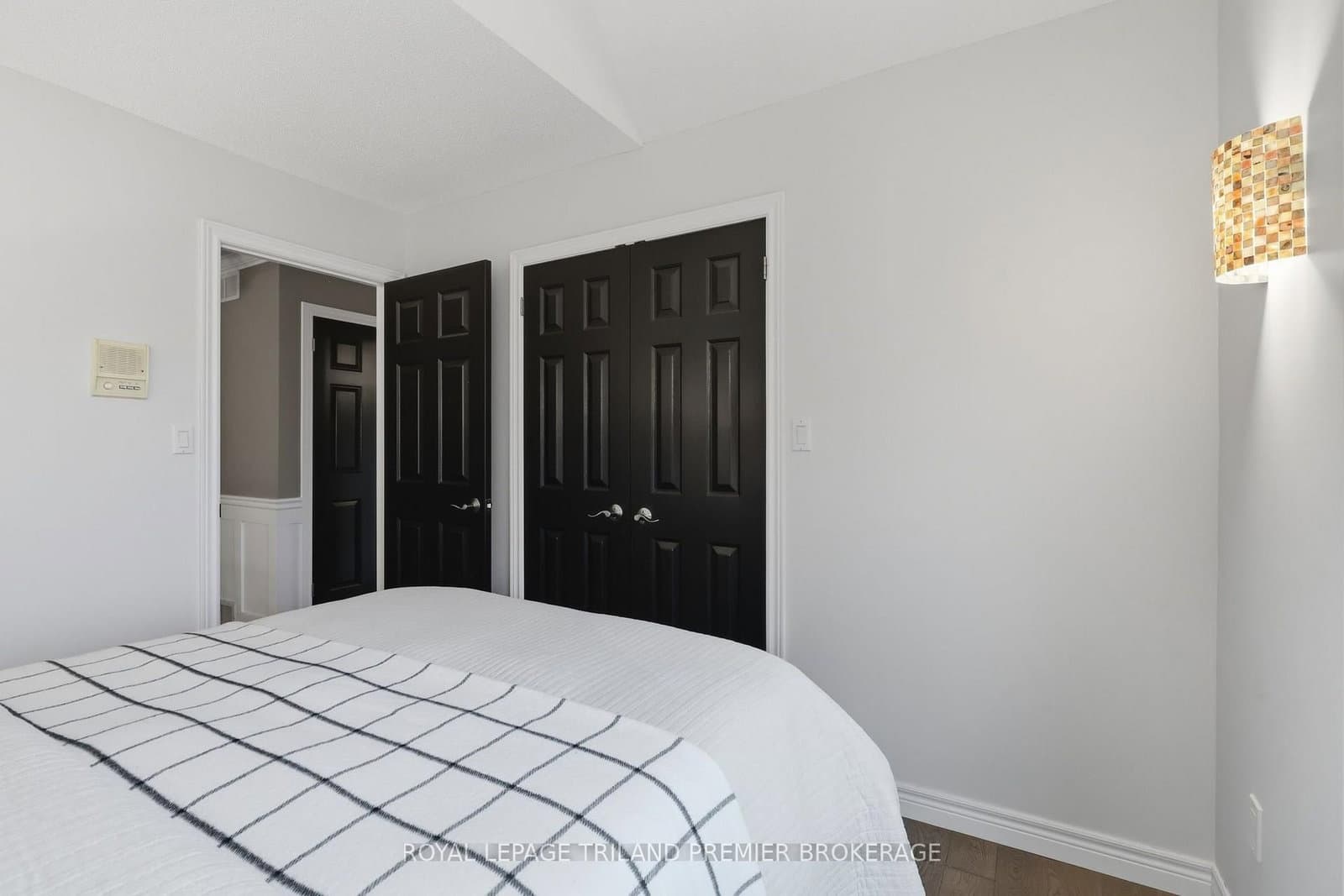 39 Hutchinson Place thumbnail 31