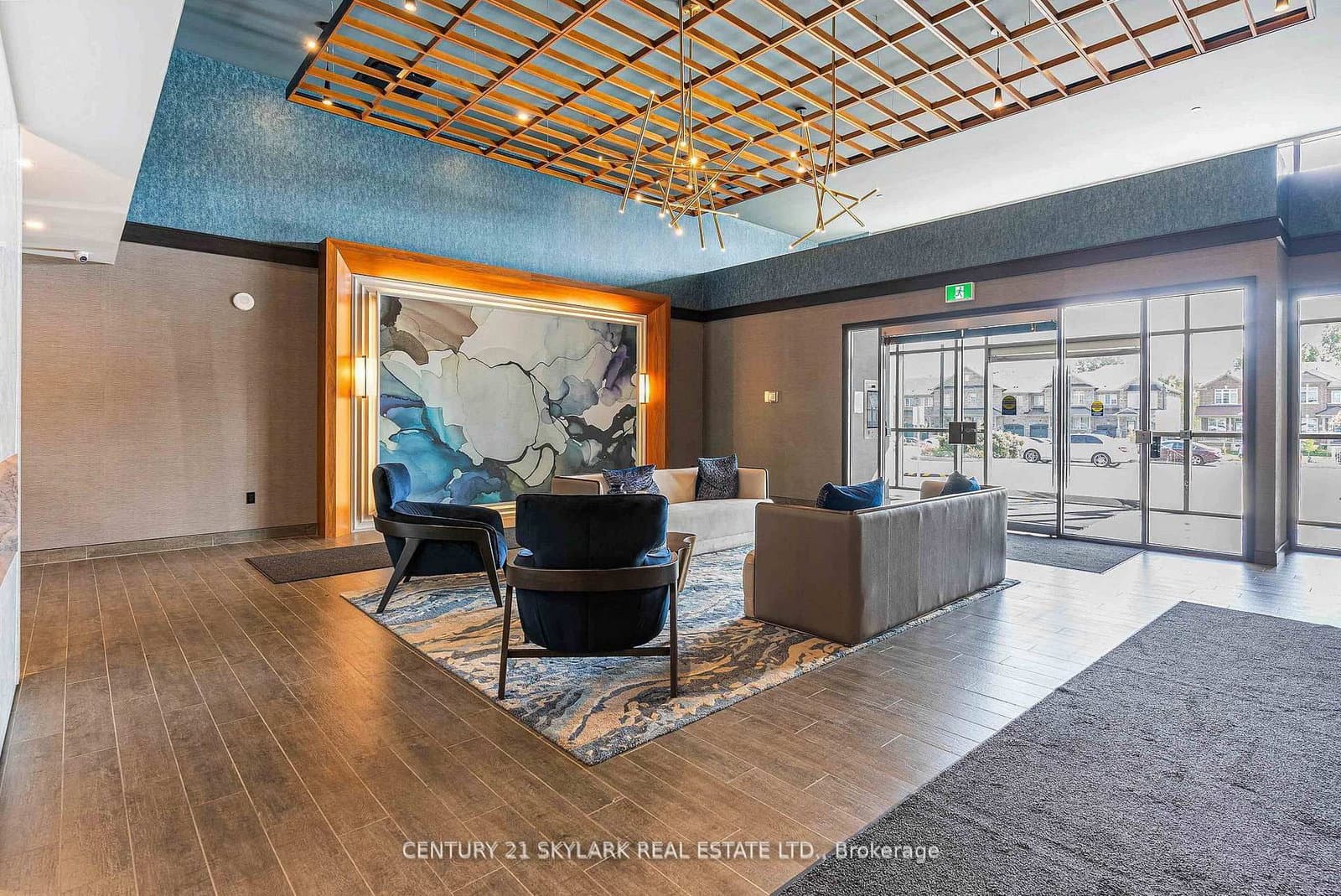 460 Dundas Street E, Unit 701 thumbnail 3
