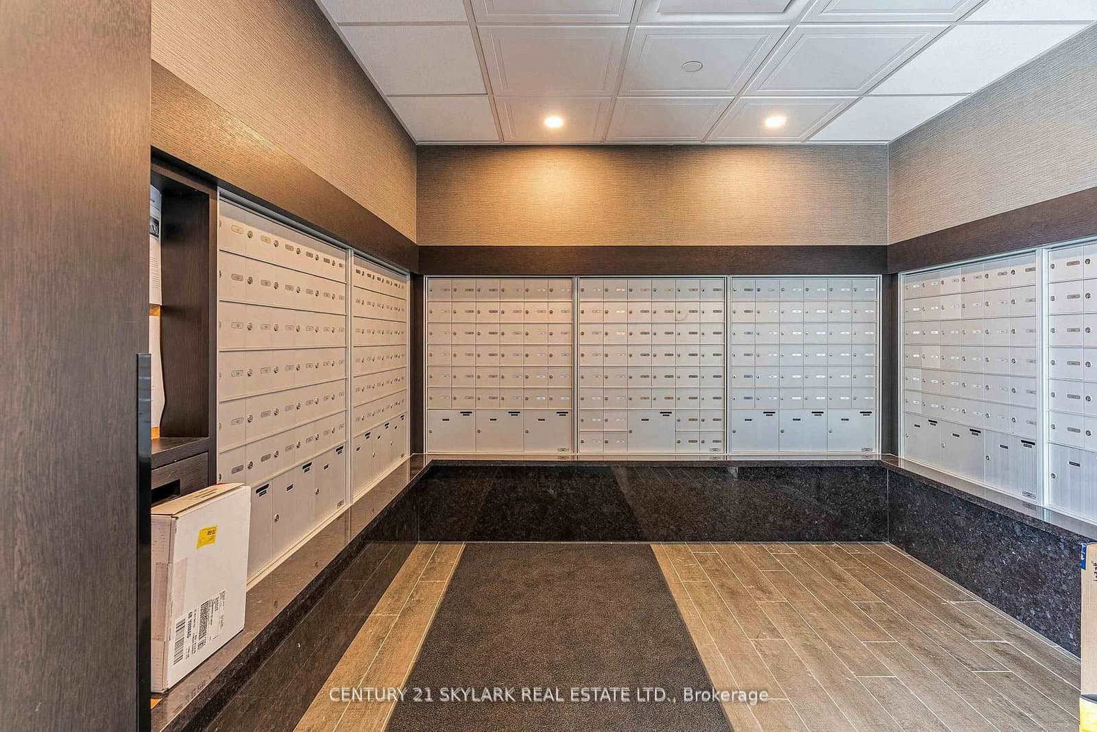 460 Dundas Street E, Unit 701 thumbnail 5