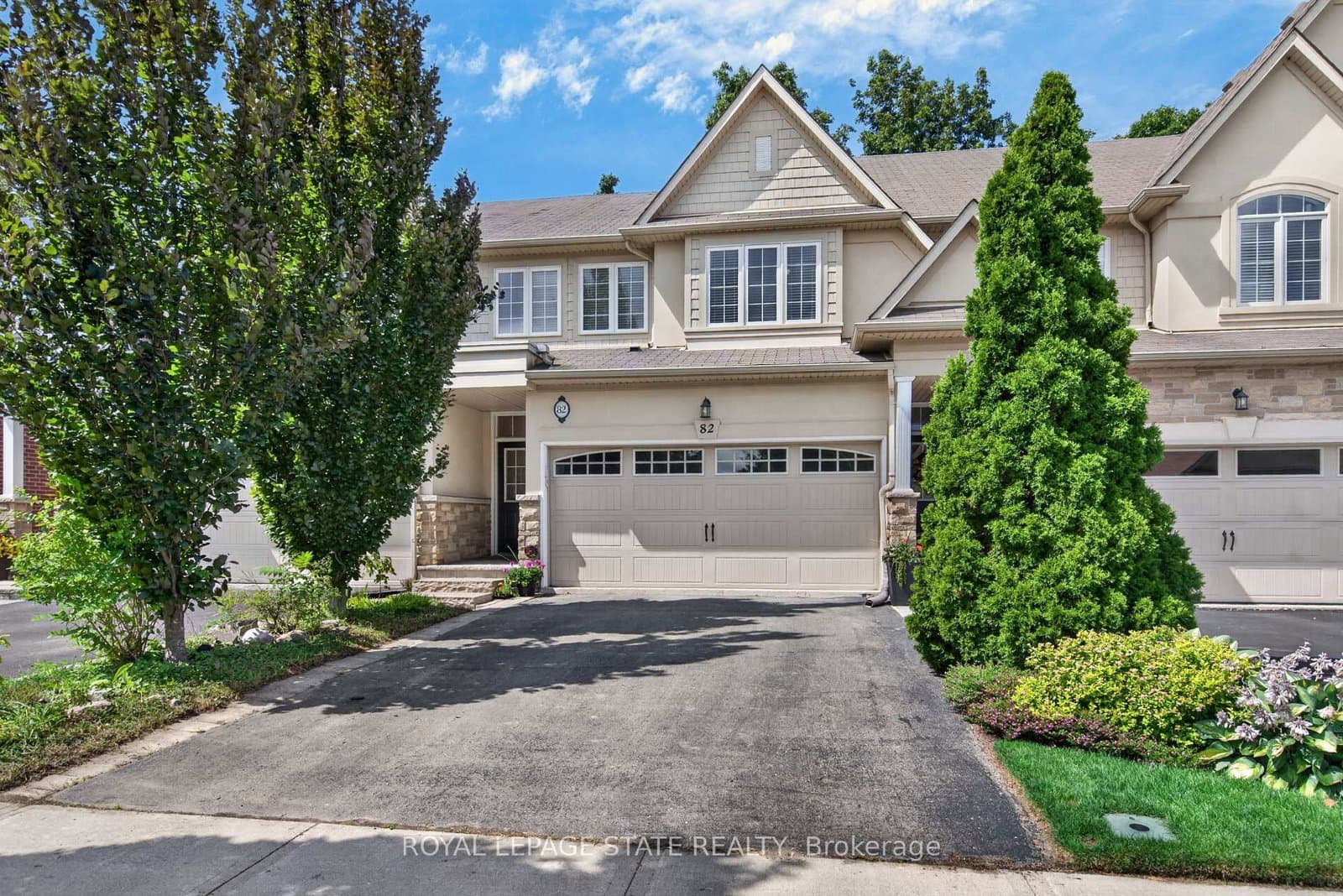 82 Maplevale Drive - Image 1