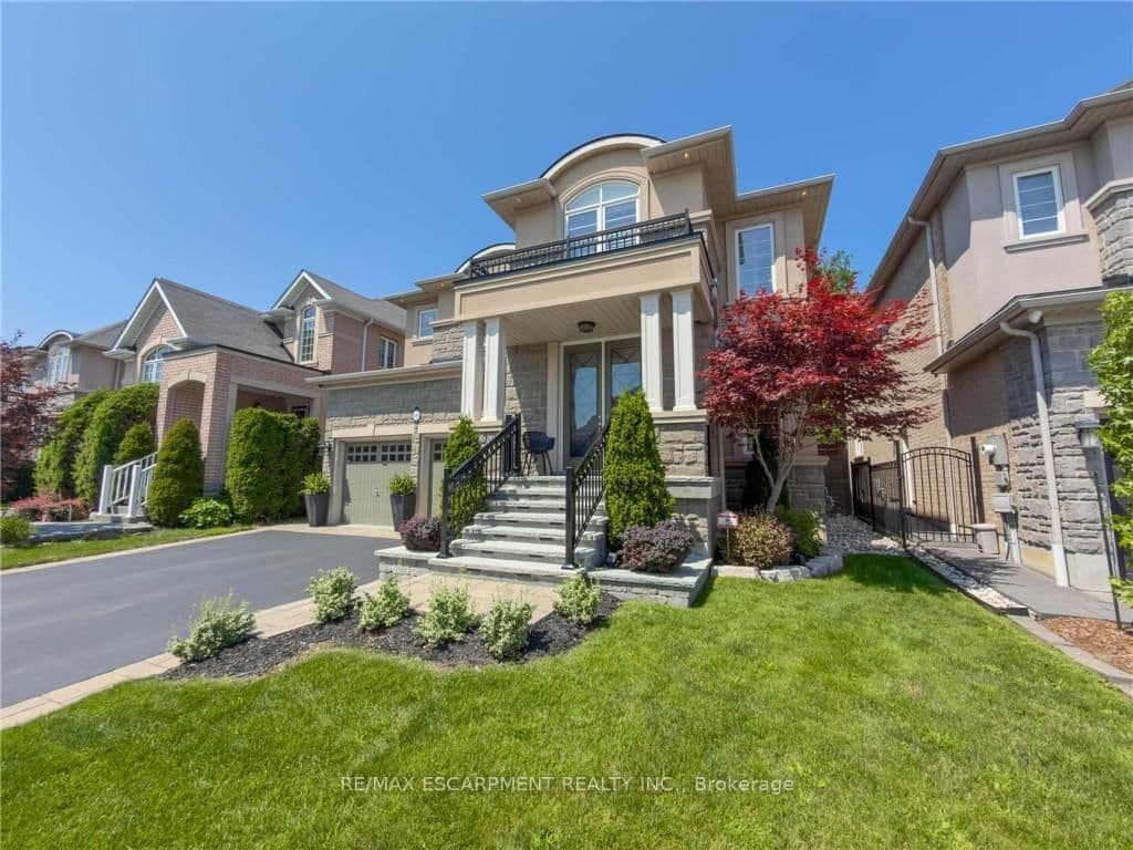 80 Sutherland Crescent thumbnail 2