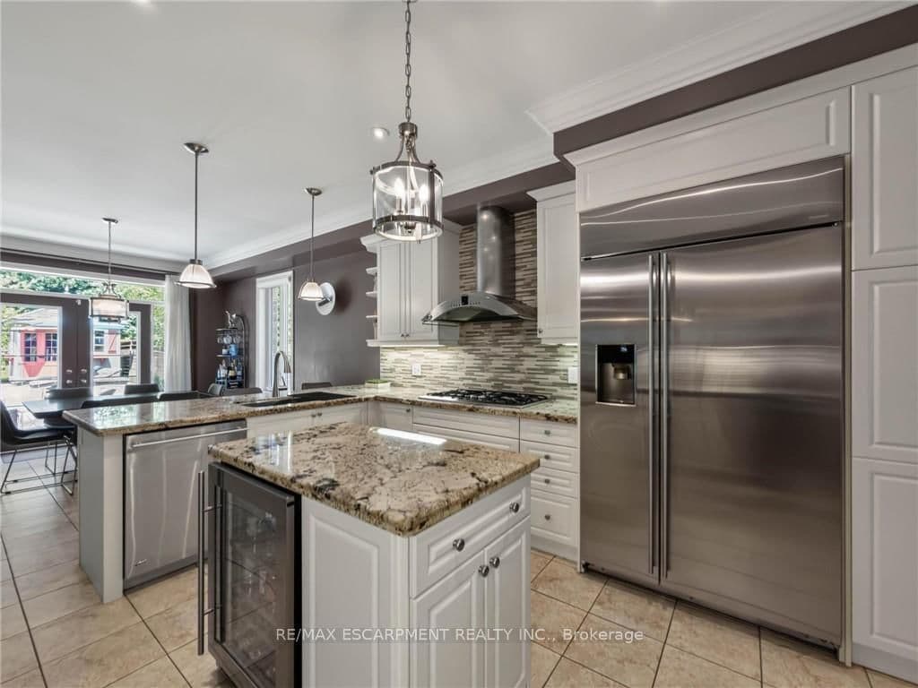 80 Sutherland Crescent thumbnail 9