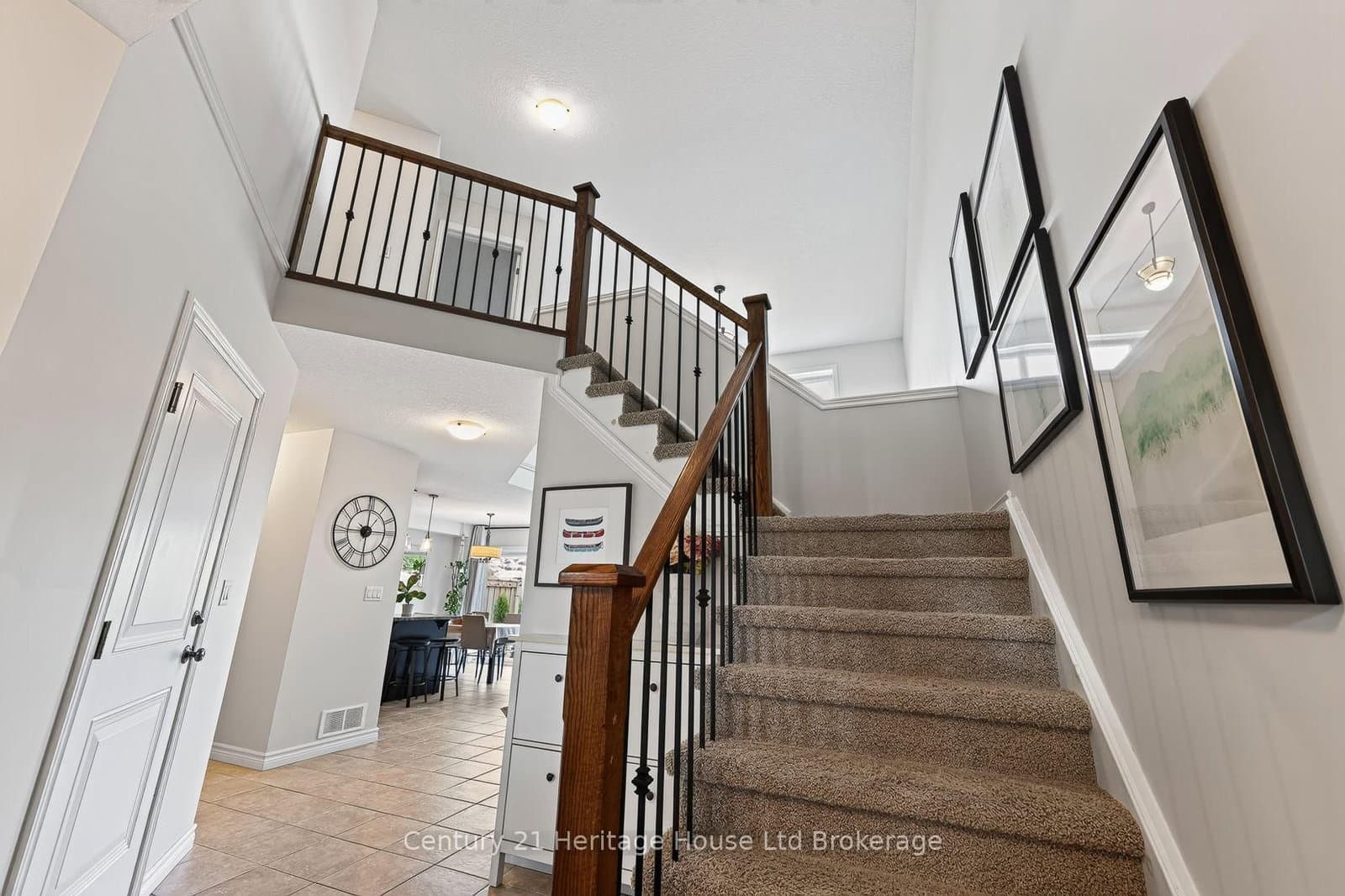 783 Frontenac Crescent thumbnail 20