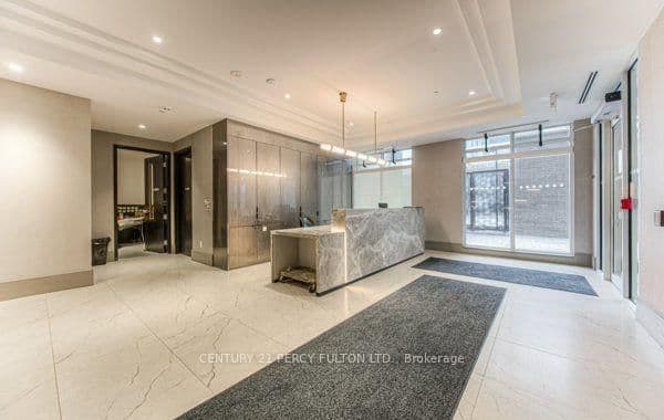 85 Duke Street W, Unit 1703 thumbnail 2