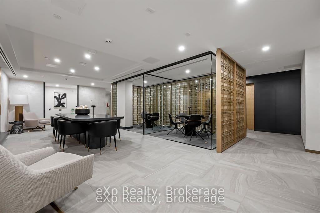 93 Arthur Street S, Unit 606 thumbnail 24