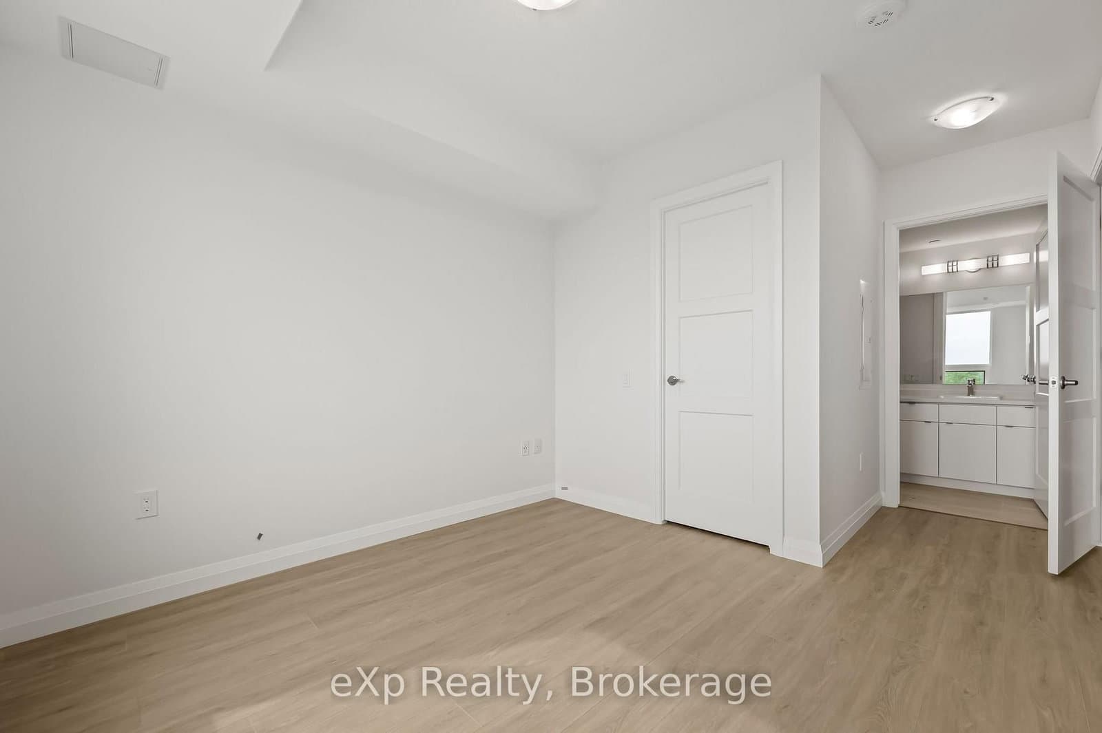 93 Arthur Street S, Unit 606 thumbnail 3